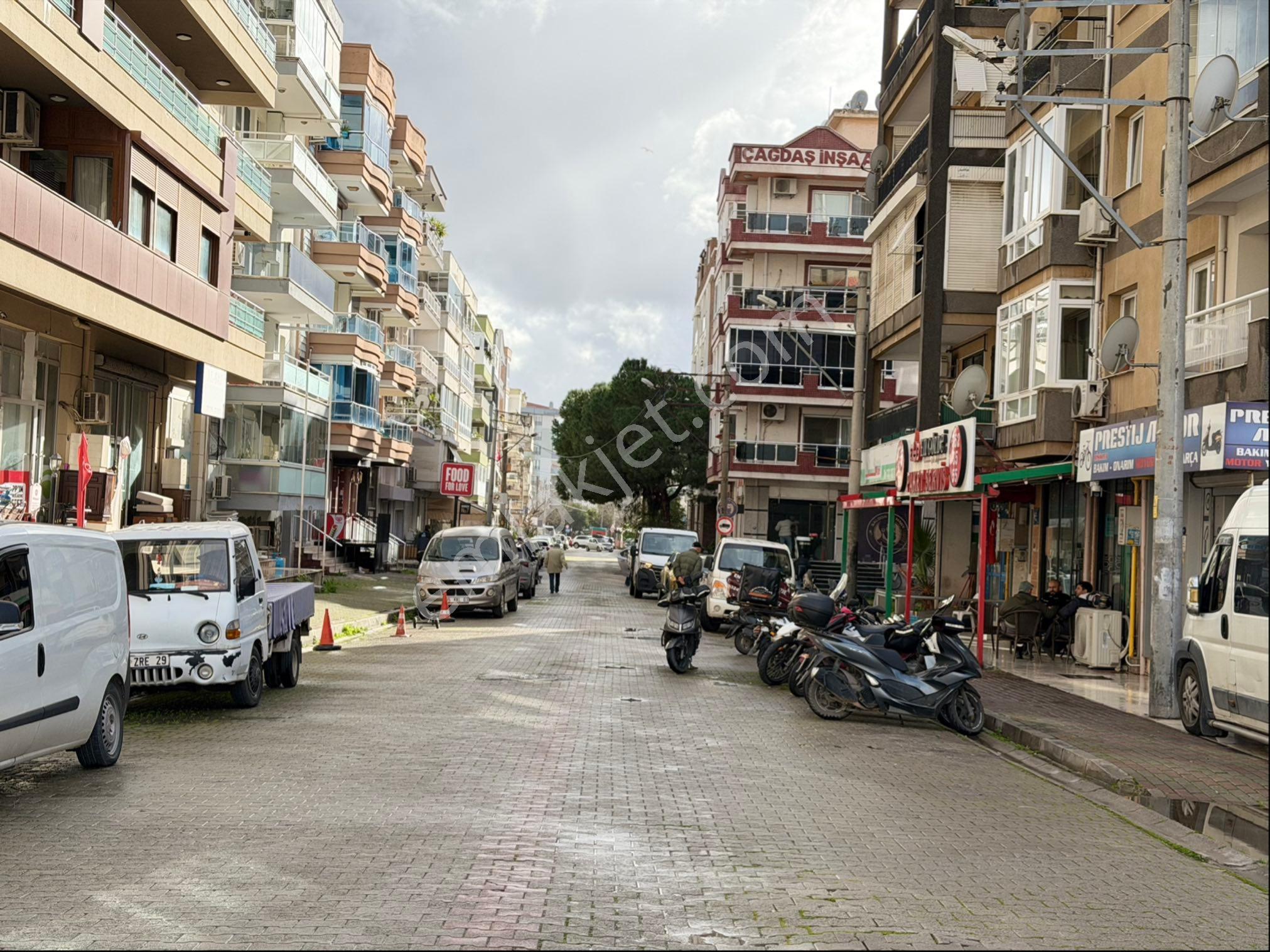 Karşıyaka Yalı Mahallesinde Satılık Dükkan ,işyeri - Görsel 23