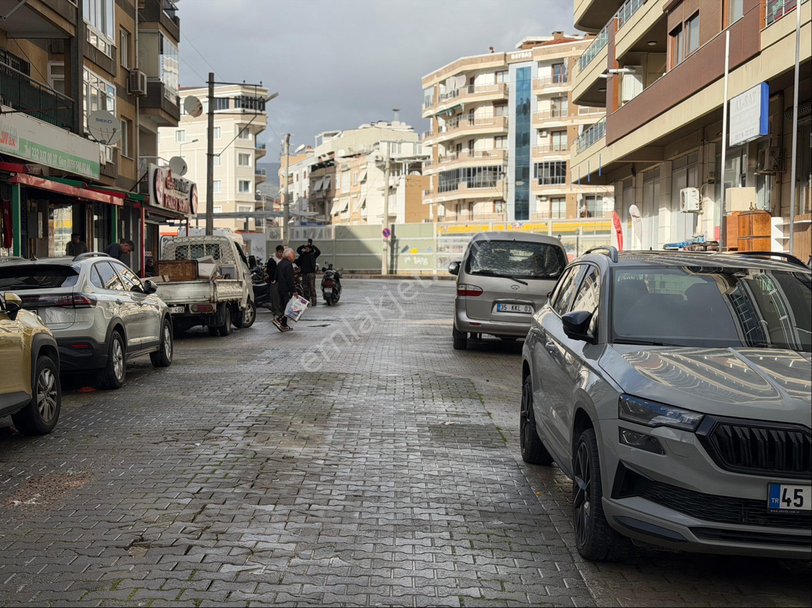 Karşıyaka Yalı Mahallesinde Satılık Dükkan ,işyeri - Görsel 15