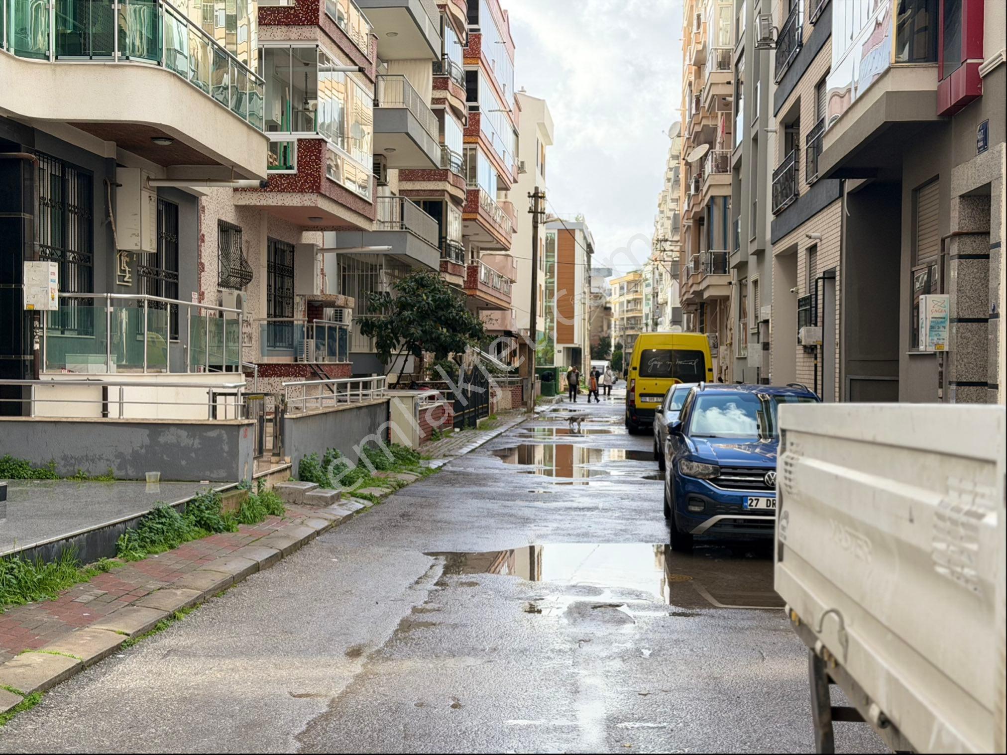 Karşıyaka Yalı Mahallesinde Satılık Dükkan ,işyeri - Görsel 14
