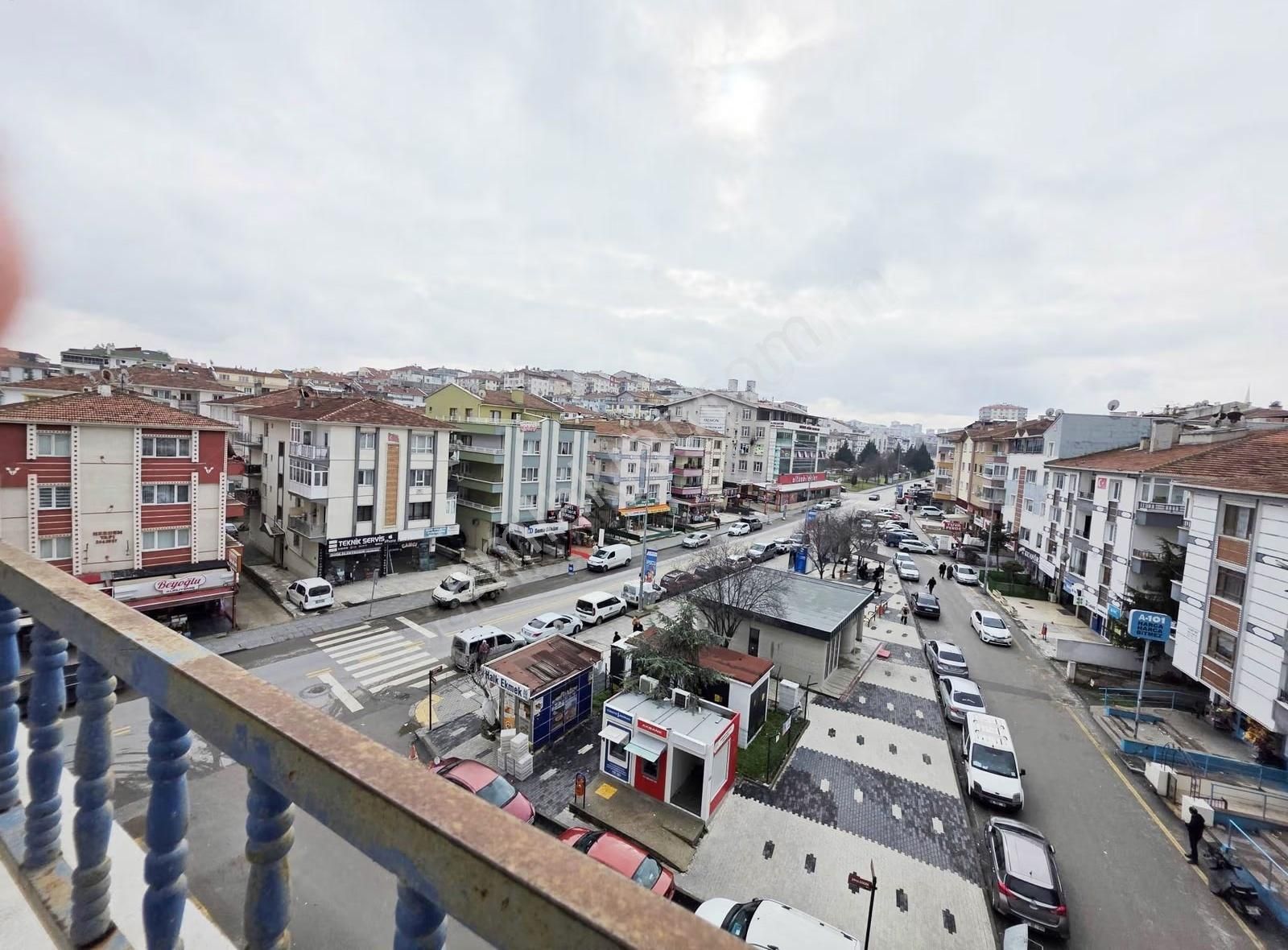 Elvan Mah.de Trene Yakın Cadde Üzeri Köşe Başı 3+1 Kiralık Daire - Görsel 30