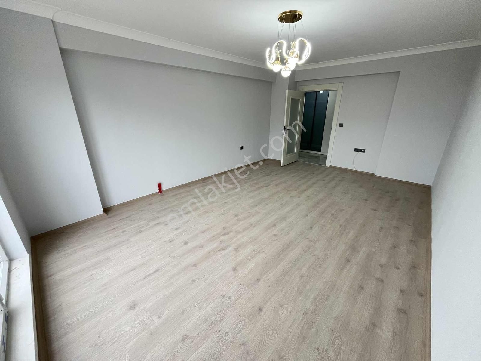 Ful + Ful 3+1 115 M2 Yüksek Giriş Ön Park Cepheli Fırsat Daire.. - Görsel 2