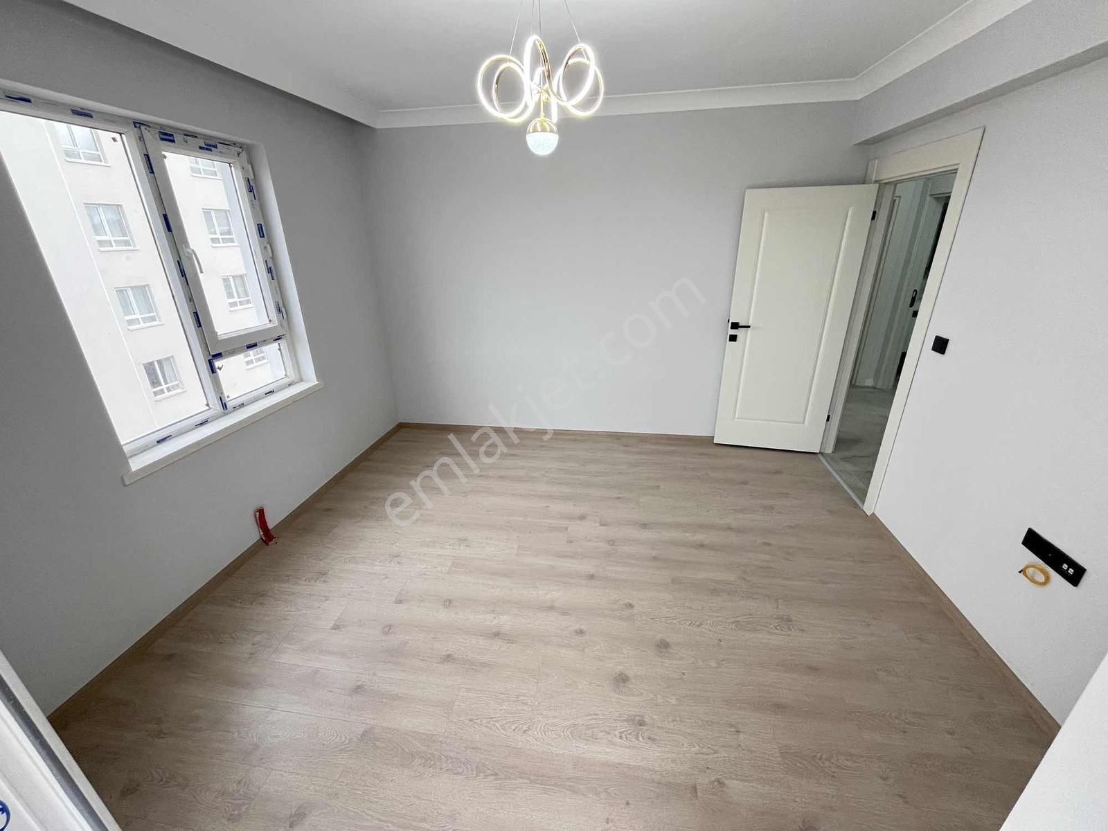 Ful + Ful 3+1 115 M2 Yüksek Giriş Ön Park Cepheli Fırsat Daire.. - Görsel 14