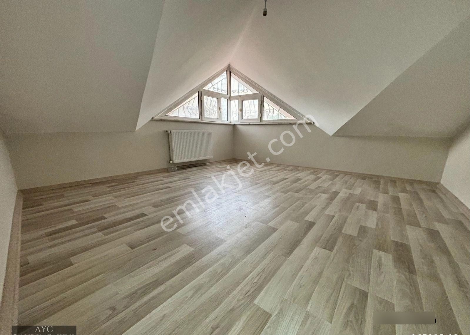 Ortaköy Boğaz Manzaralı Kiralık 3+2 Dubleks Daire - Görsel 2