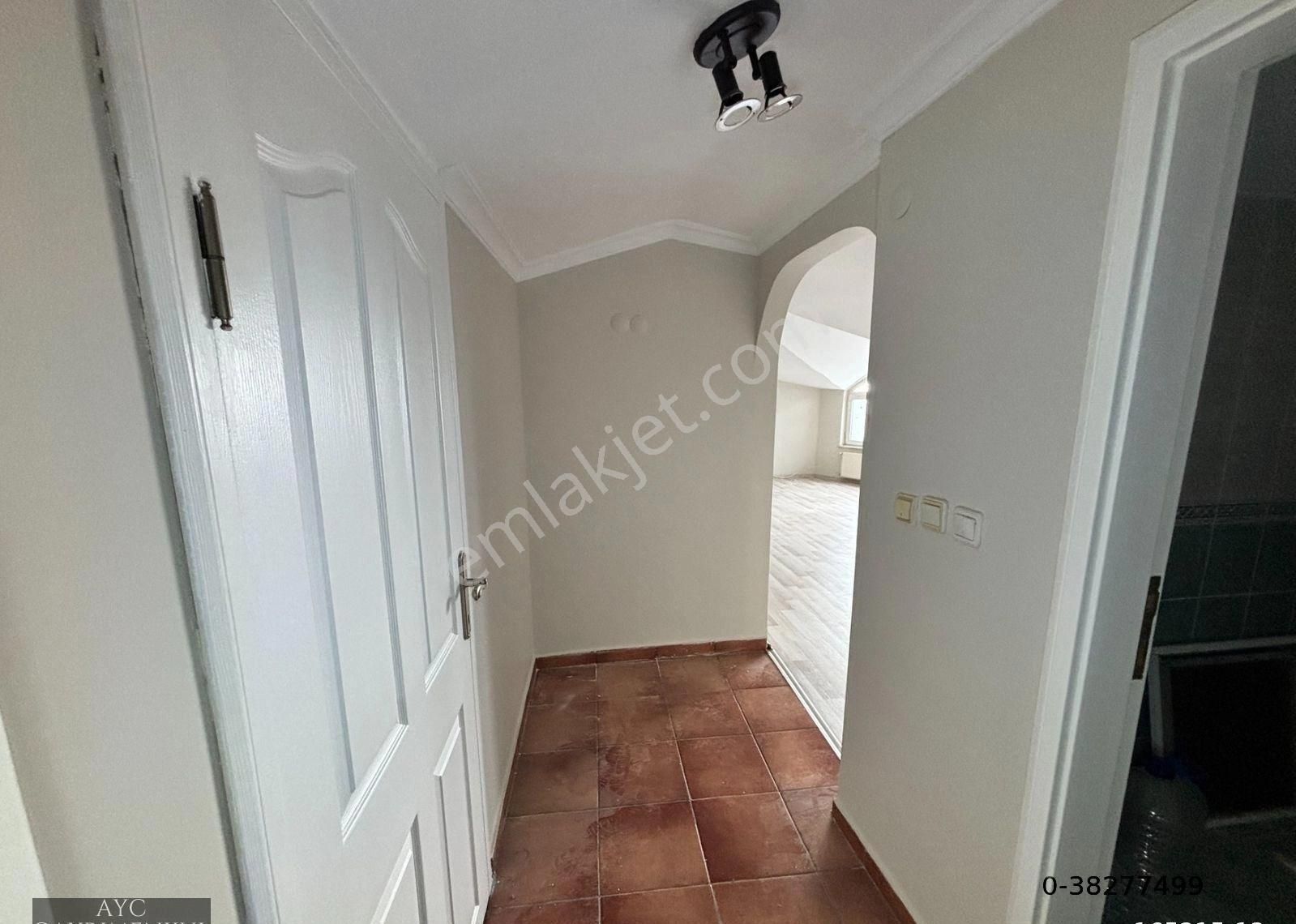 Ortaköy Boğaz Manzaralı Kiralık 3+2 Dubleks Daire - Görsel 25