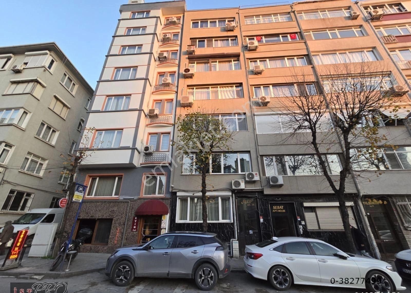 Şişli Sıracevizler Cad. Üzerinde Satılık 2+1 Bahçe Katı