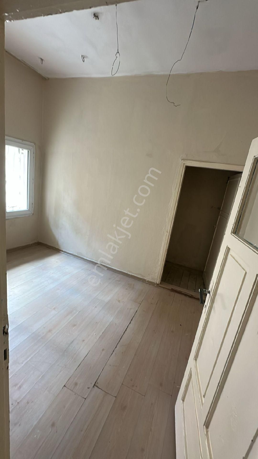 Çay Mahalle Meydan Kiralık 2+1 - Görsel 2