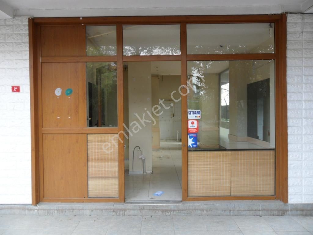 Balmumcu Barbaros Bulvarı Ve Aşık Veysel Parkına Cepheli Dükkan - Görsel 4