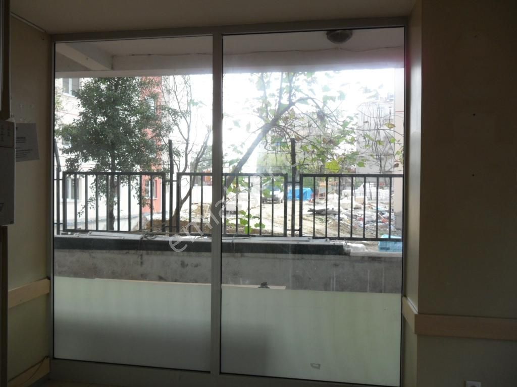 Balmumcu Barbaros Bulvarı Ve Aşık Veysel Parkına Cepheli Dükkan - Görsel 18