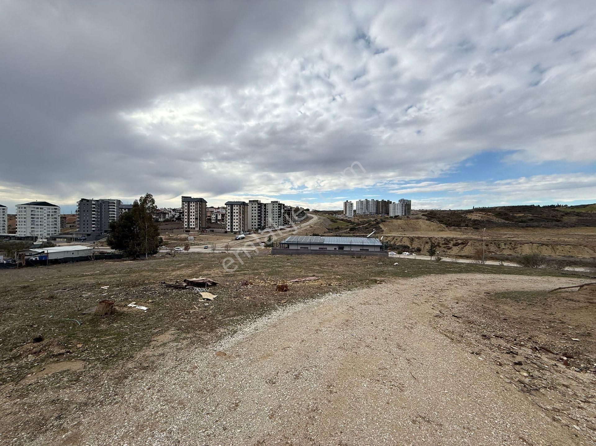 Yüzüncü Yıl Mahallesi'nde Bulvara 2 Parsel Satılık Tek Tapu Arsa - Görsel 6