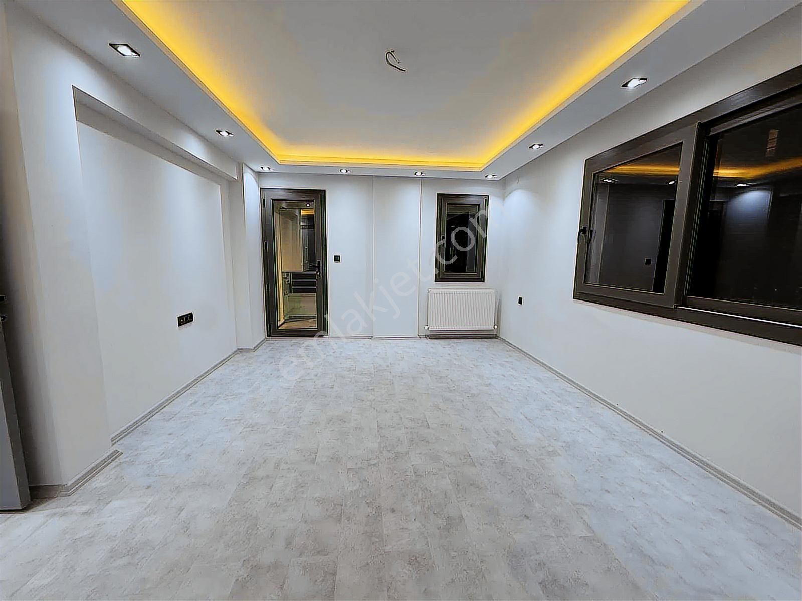 Emlak Center'dan Merkez Efendi Mah Satılık 3+1 Ara Kat Daire - Görsel 5