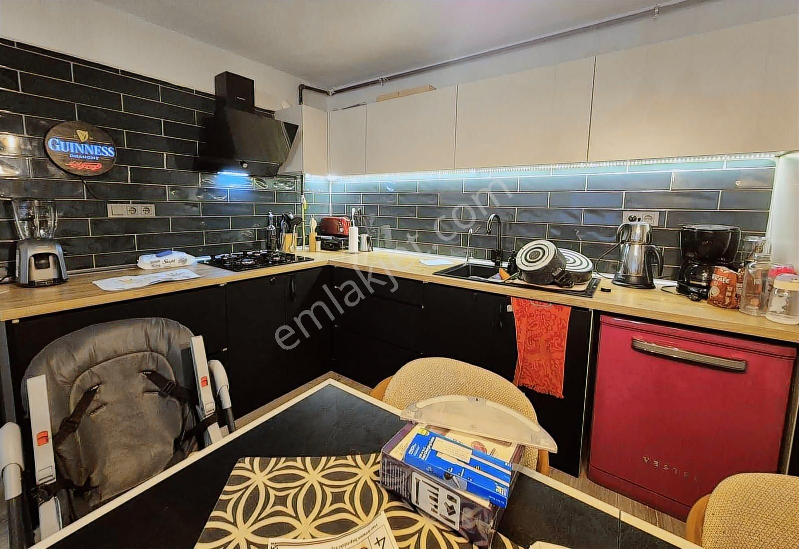 Basın Sitesi Mah. 3+1 150m2 Metro Yakını Bahçeli Lüks Daire - Görsel 12