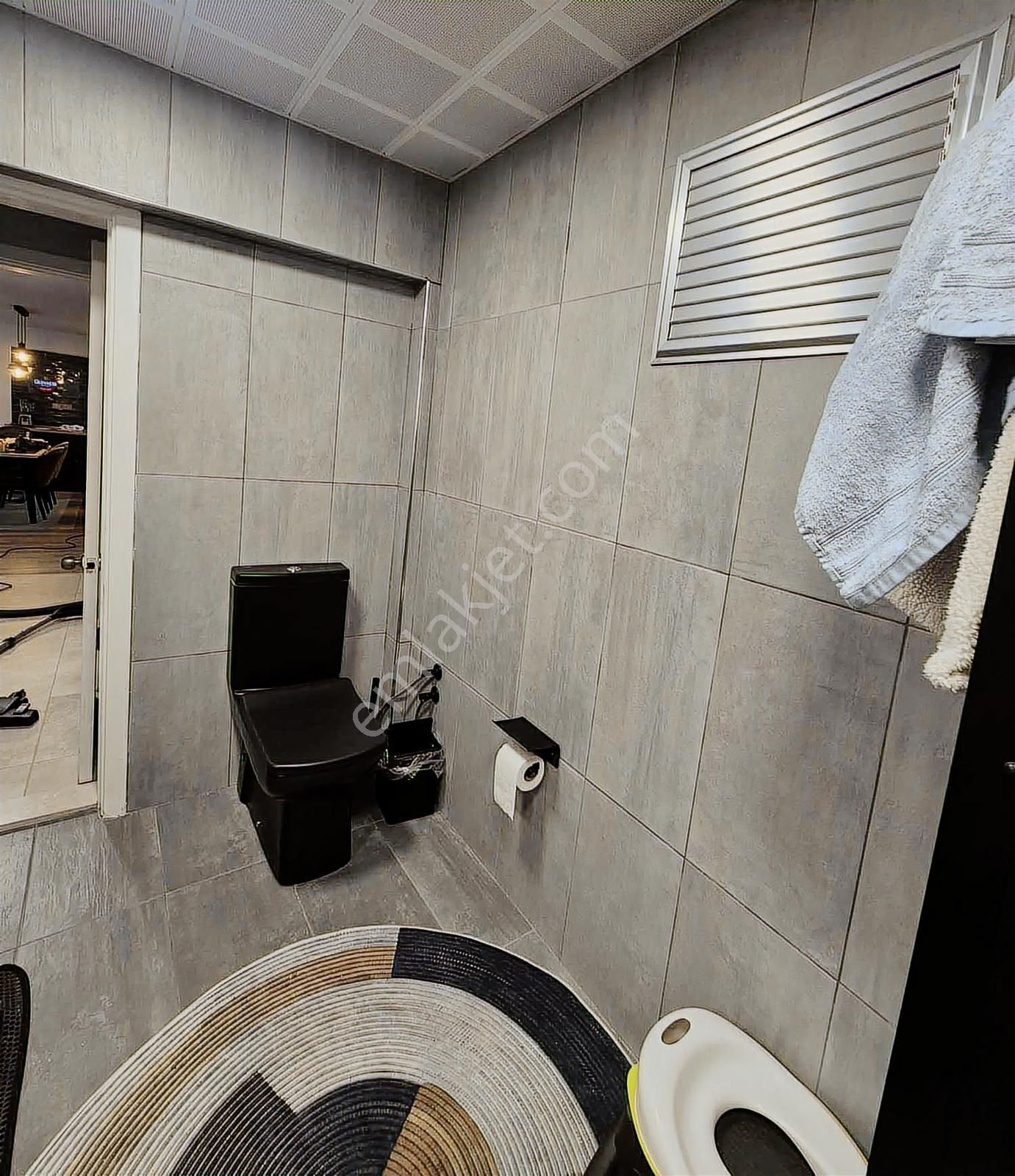 Basın Sitesi Mah. 3+1 150m2 Metro Yakını Bahçeli Lüks Daire - Görsel 13