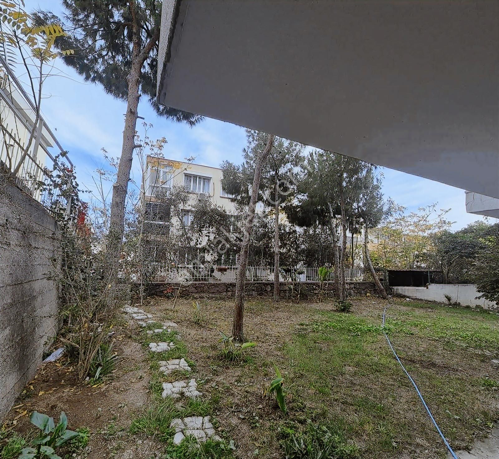 Basın Sitesi Mah. 3+1 150m2 Metro Yakını Bahçeli Lüks Daire - Görsel 32