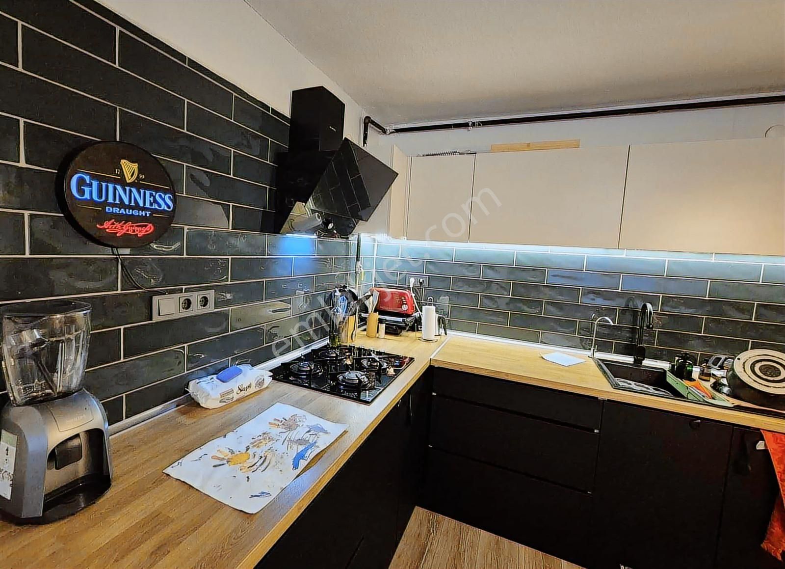 Basın Sitesi Mah. 3+1 150m2 Metro Yakını Bahçeli Lüks Daire - Görsel 27