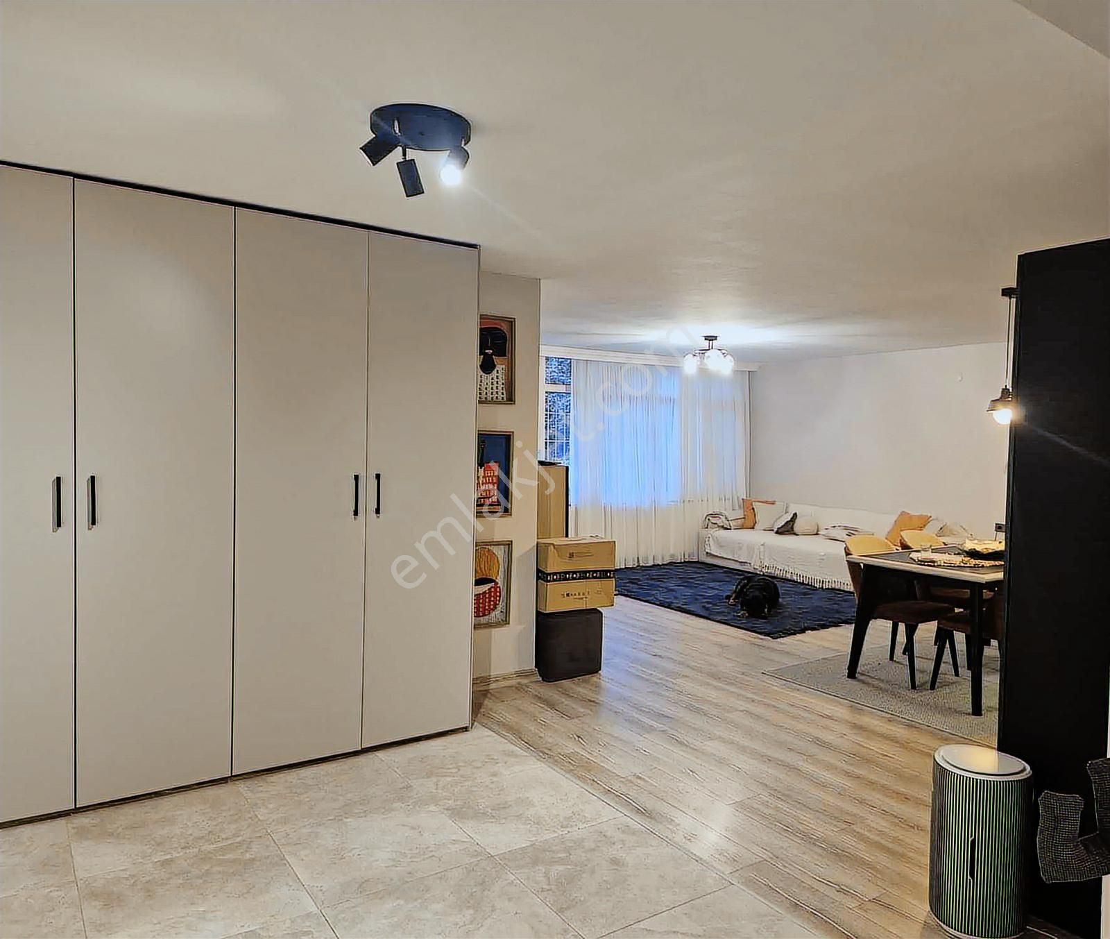 Basın Sitesi Mah. 3+1 150m2 Metro Yakını Bahçeli Lüks Daire - Görsel 2