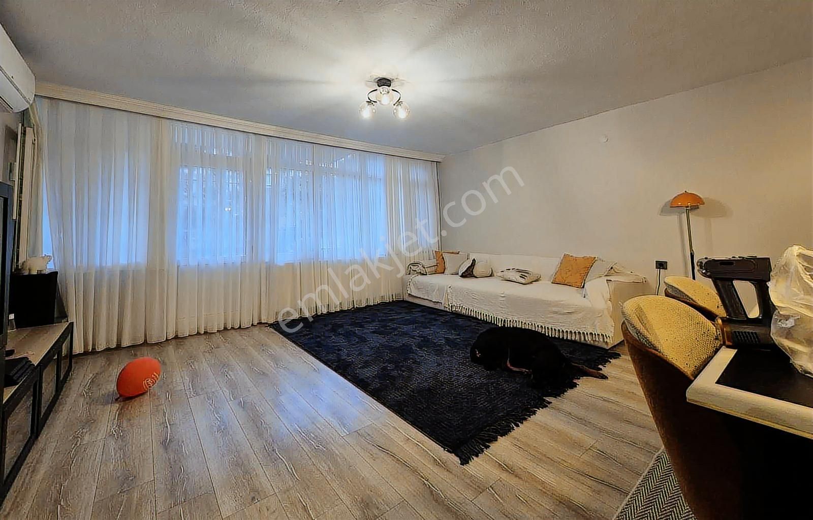 Basın Sitesi Mah. 3+1 150m2 Metro Yakını Bahçeli Lüks Daire - Görsel 4