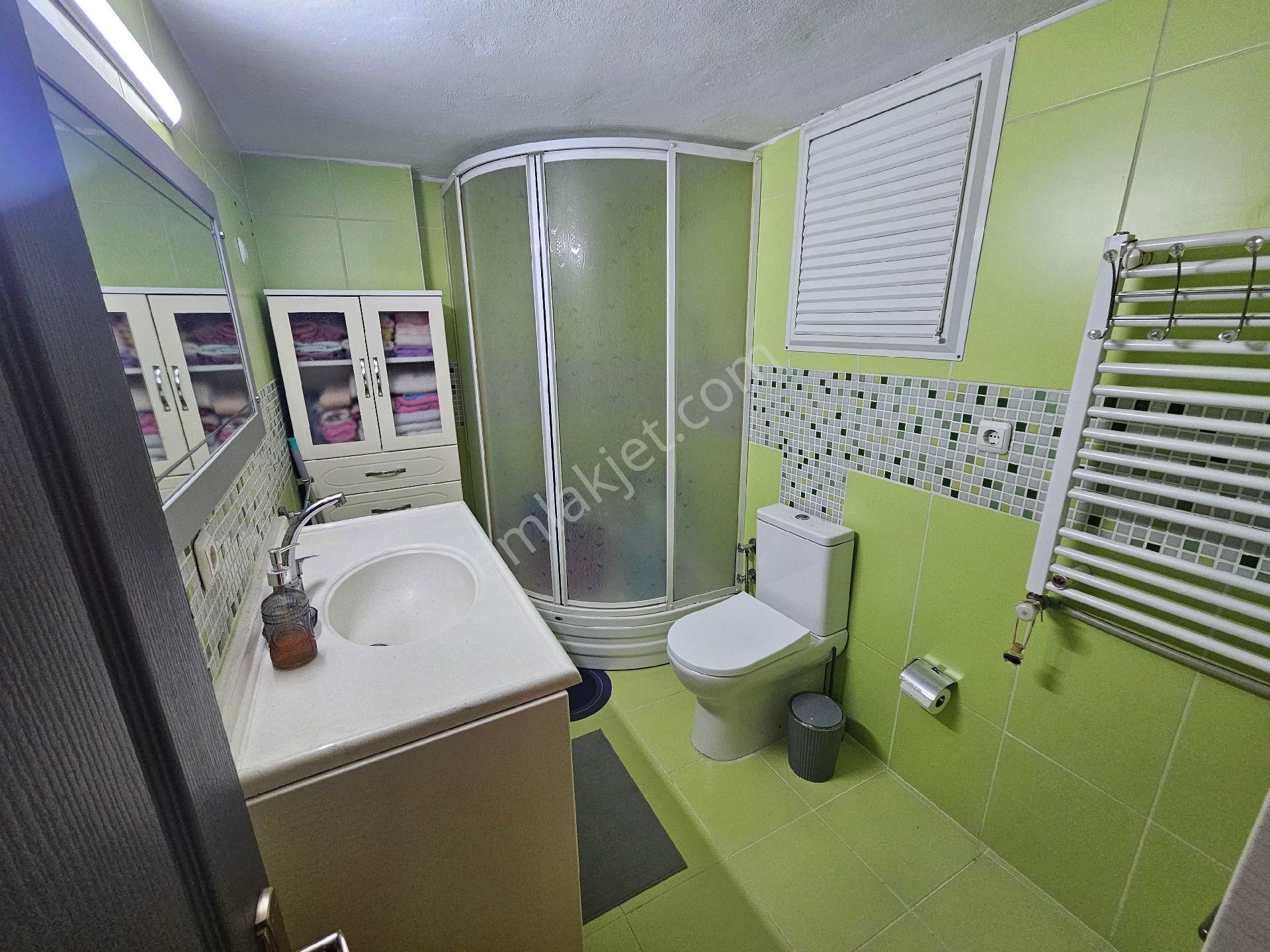 Bahçelievler Ordu Bulvarı Üzeri 3+1 | 146 M² Net | Asansörlü | Otoparklı | 35.000 Tl Kira Getirili - Görsel 9