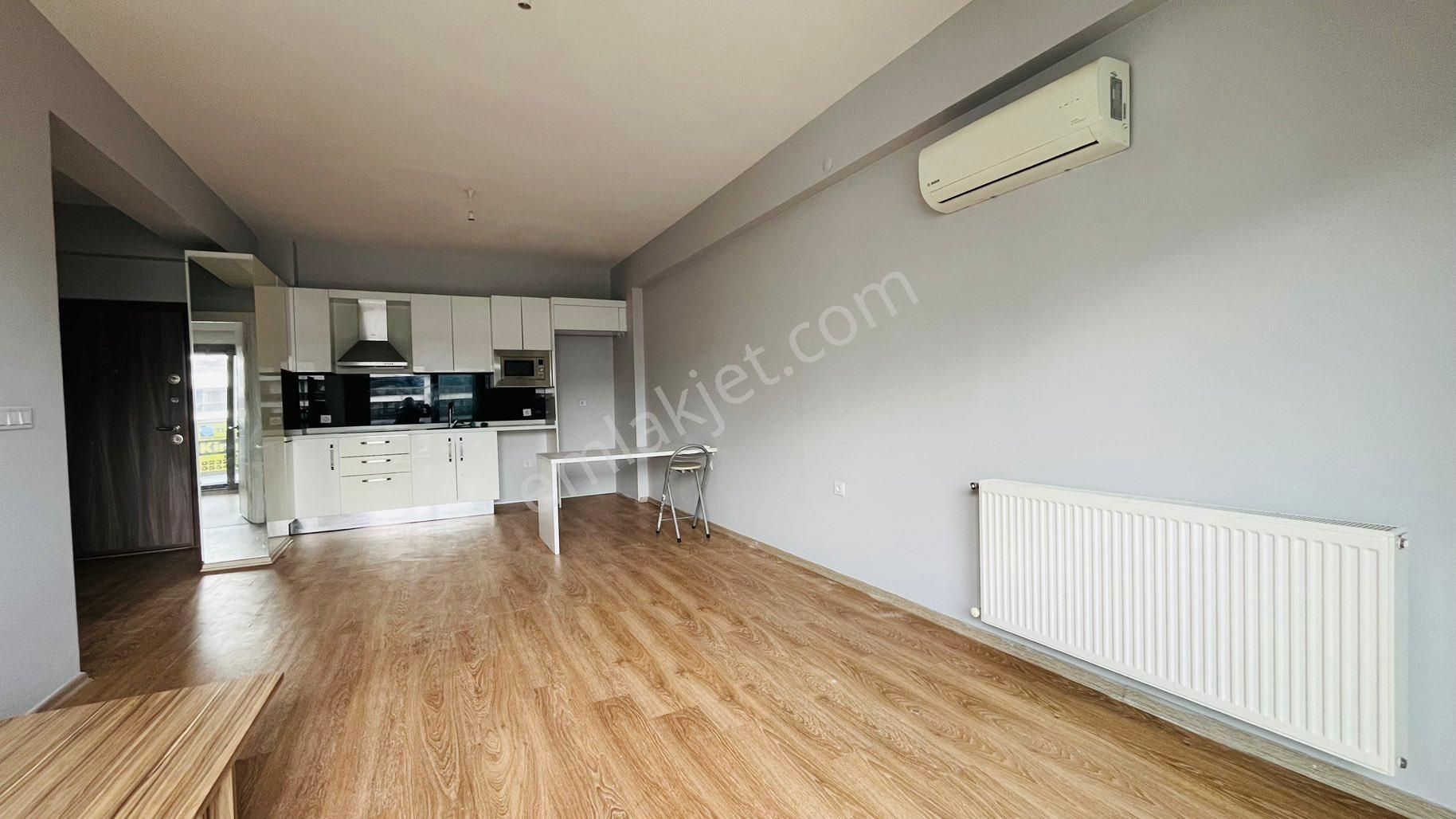 Torbalı Yedi Eylül Mah Havuzlu Site İçerisinde 1+1 Kiralık Daire - Görsel 3