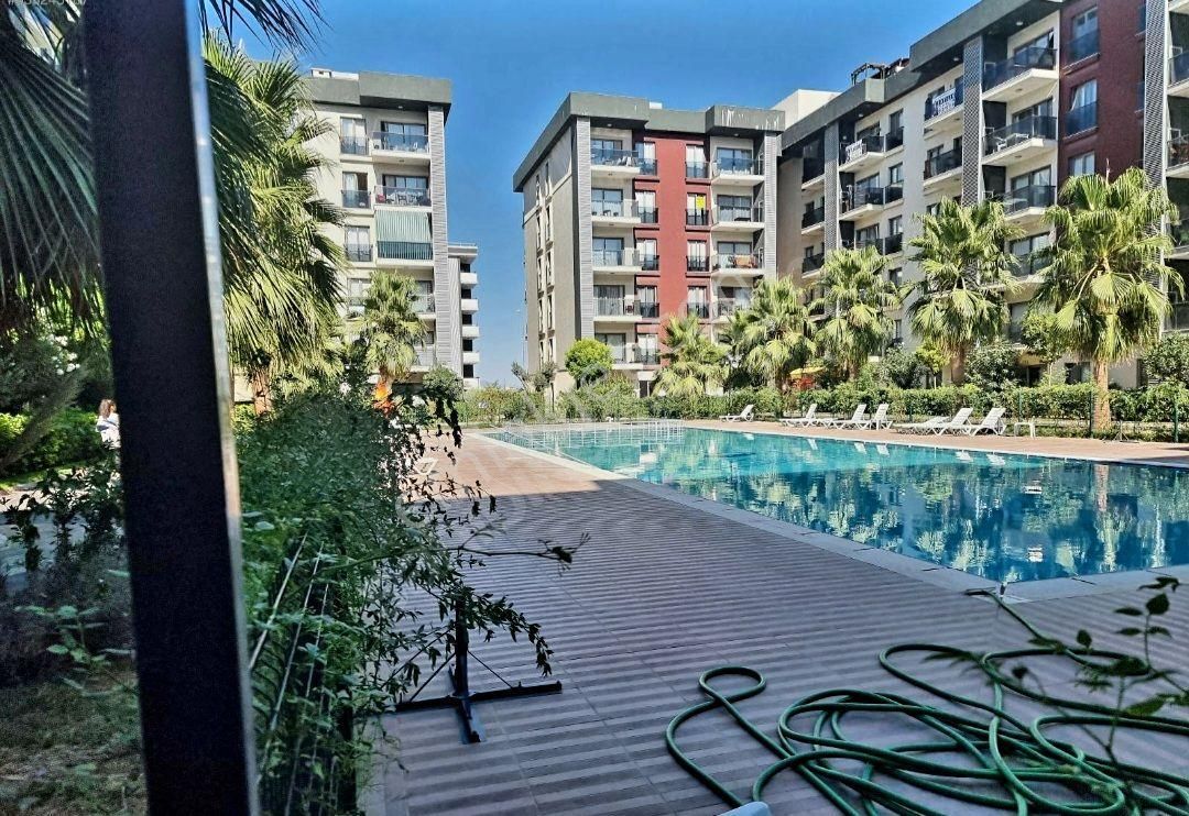 Torbalı Yedi Eylül Mah Havuzlu Site İçerisinde 1+1 Kiralık Daire - Görsel 35