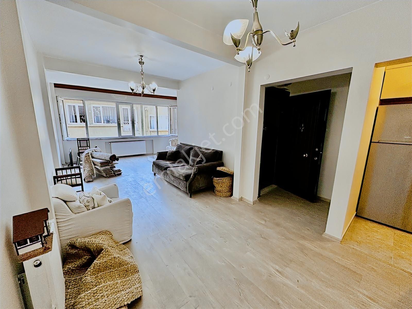 Pegaas'tan Valikonağı'nda 2+1 Ara Kat Tadilatlı Satılık Daire - Görsel 11