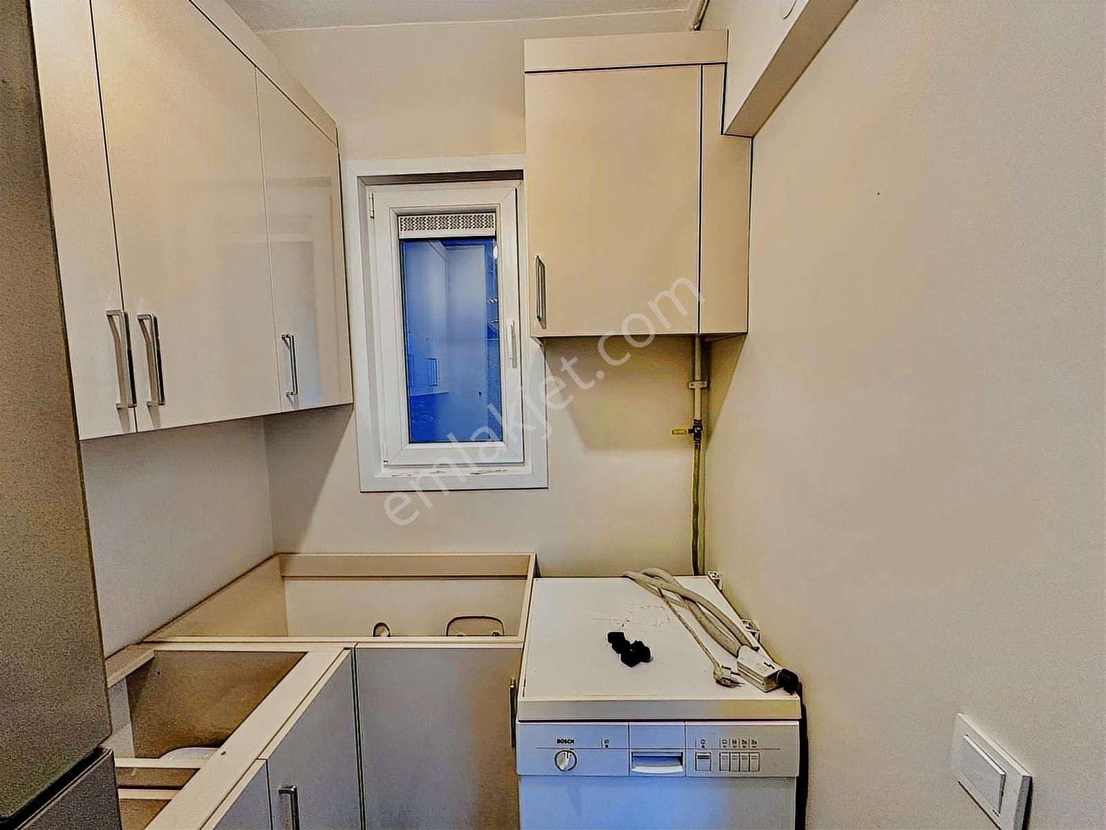 Pegaas'tan Valikonağı'nda 2+1 Ara Kat Tadilatlı Satılık Daire - Görsel 3