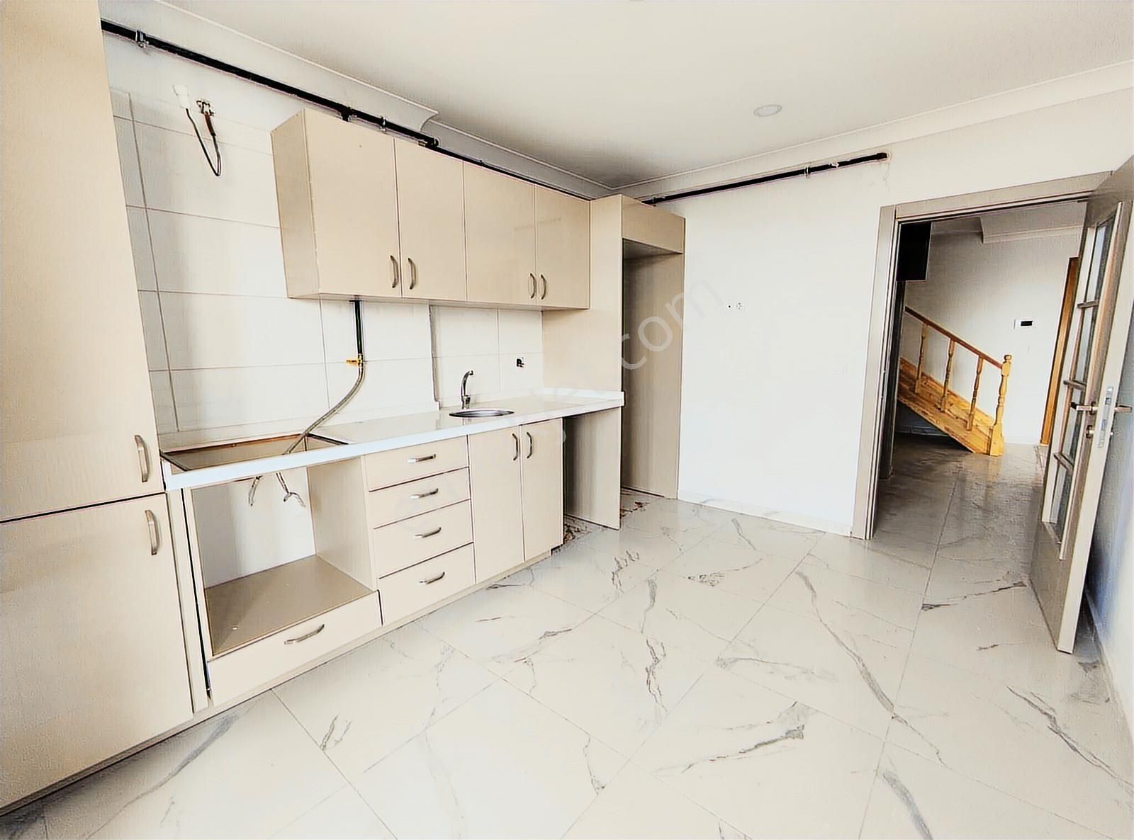Chn Group'tan Tuzla Yayla'da Deniz Manzaralı Kiralık Dubleks - Görsel 32