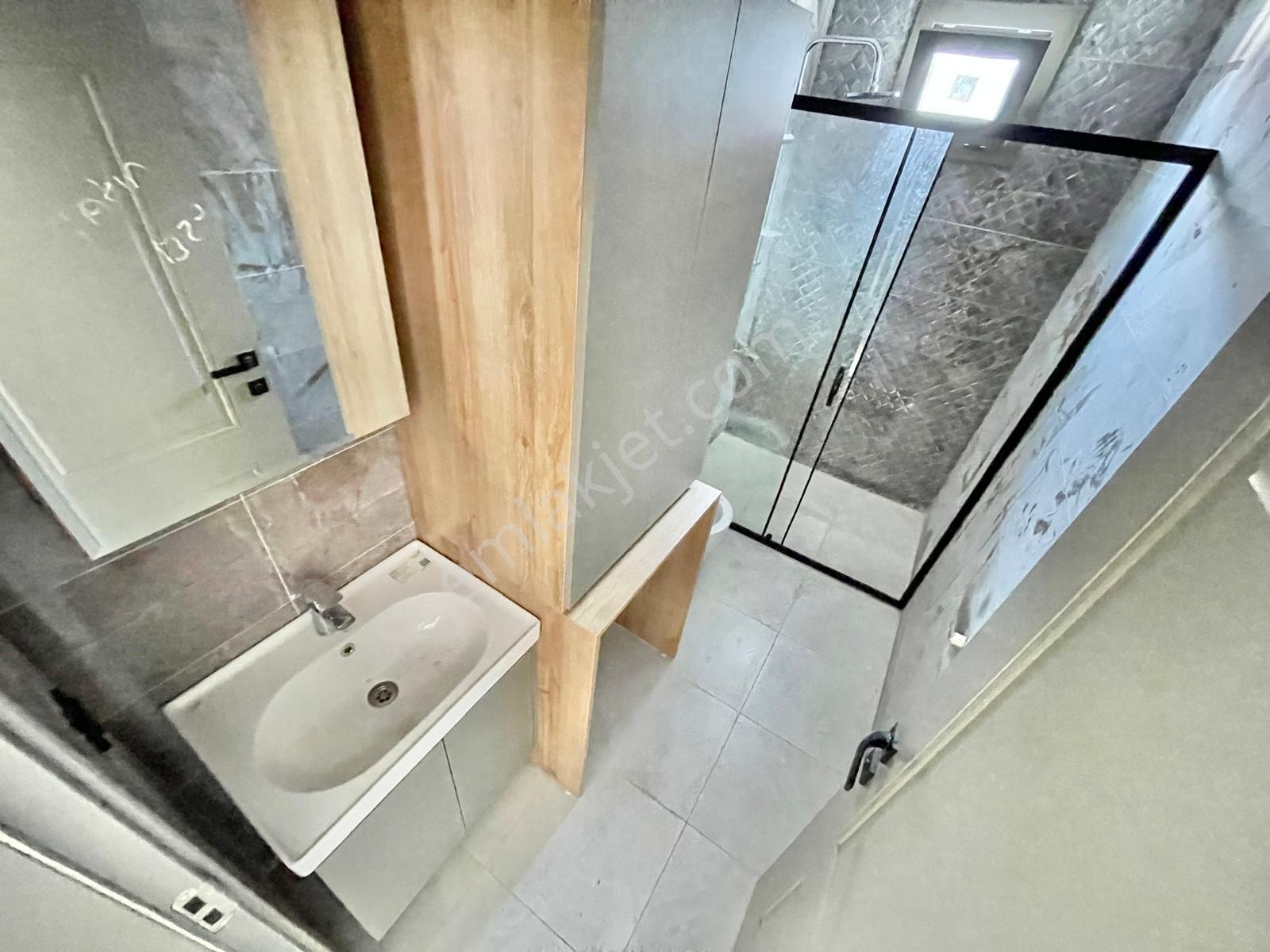 Berkay Demirel'den Altınkumda Lüks Sıfır 1+1 Daire - Görsel 29