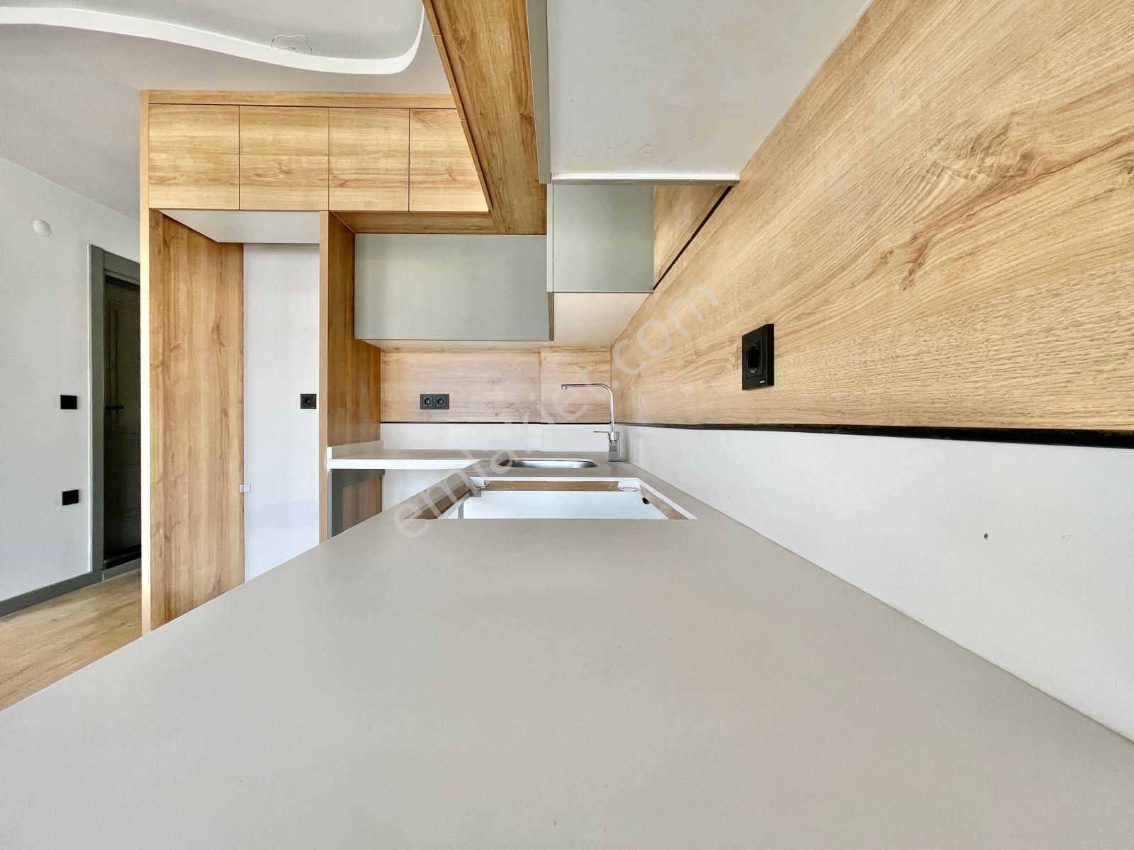 Berkay Demirel'den Altınkumda Lüks Sıfır 1+1 Daire - Görsel 21