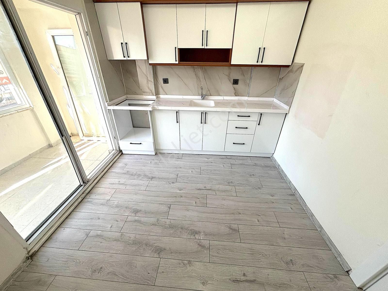 🏡 Referans'tan Yapılı Ön Cephe Ara Kat 3+1 Daire - Görsel 20