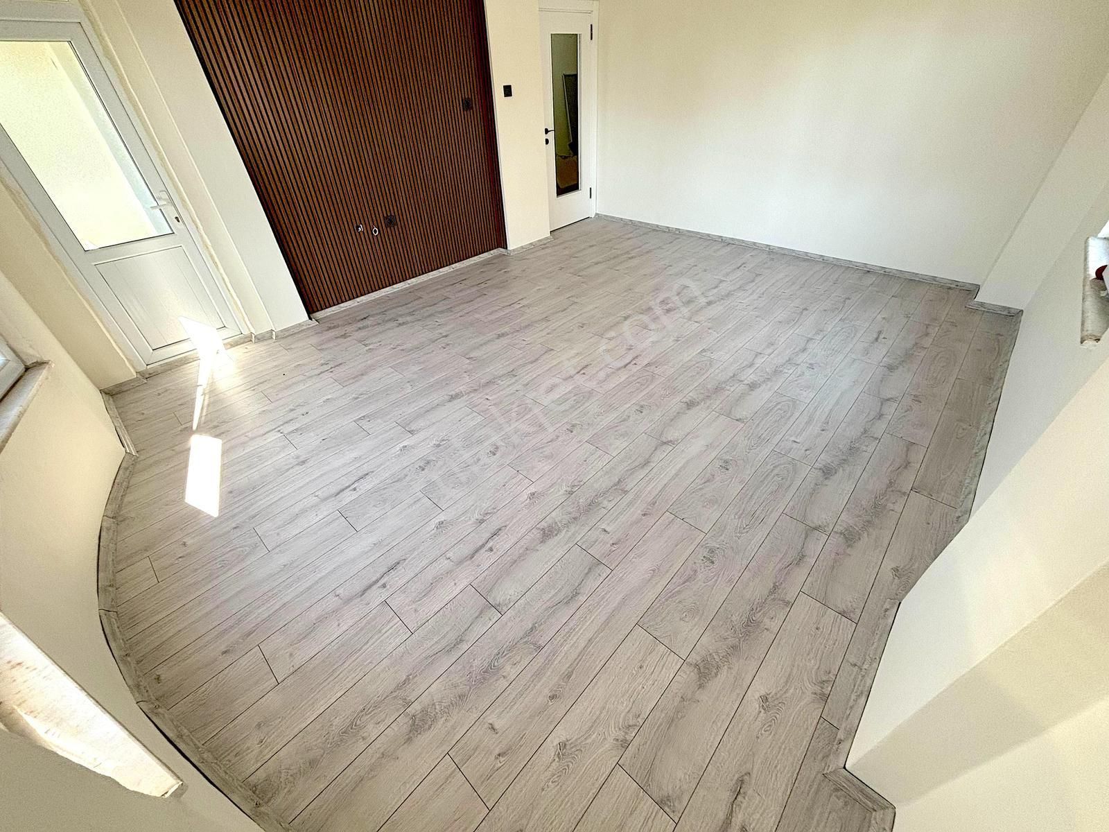 🏡 Referans'tan Yapılı Ön Cephe Ara Kat 3+1 Daire - Görsel 2