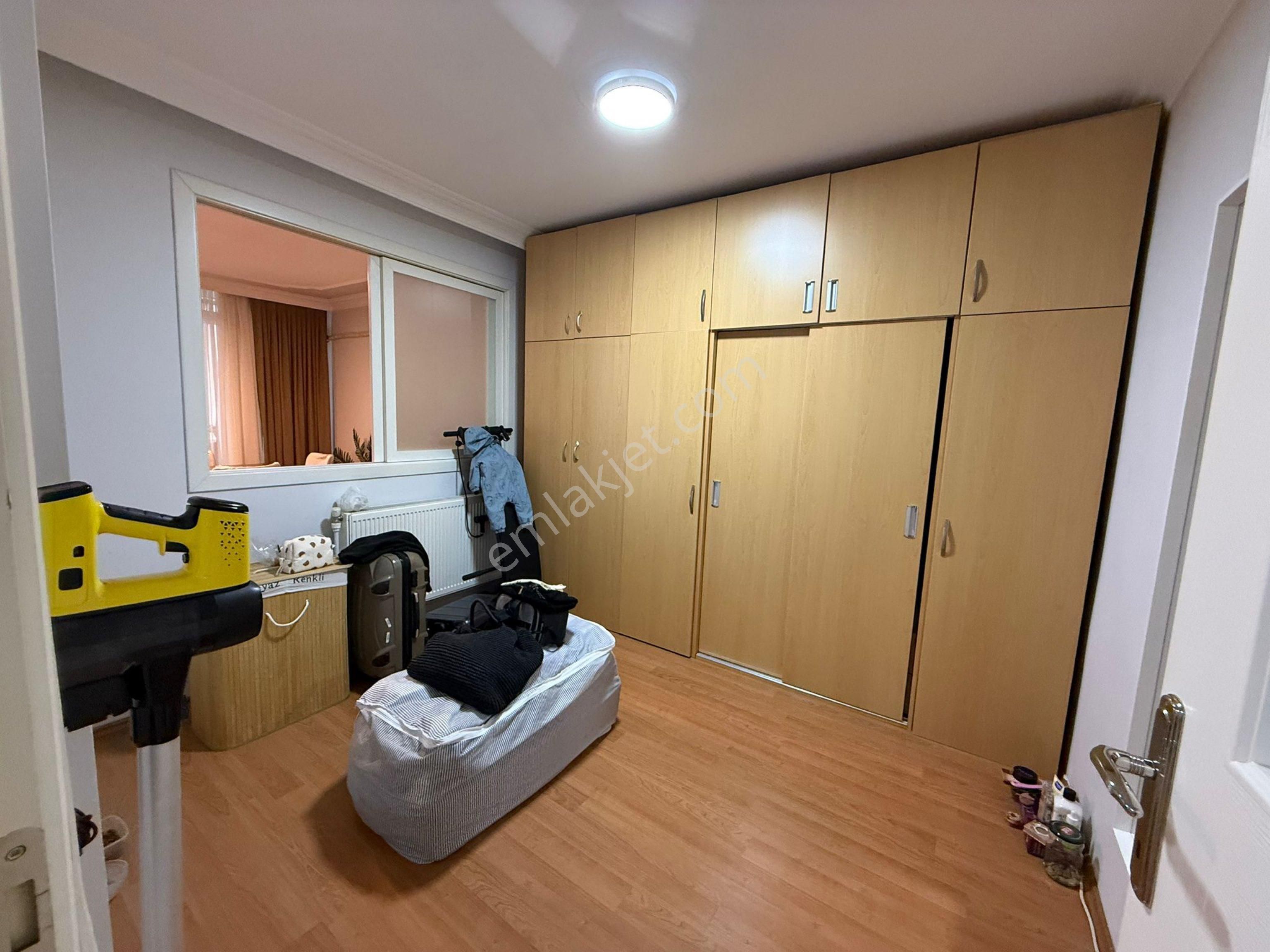 İzmirspor Metrosuna Yakın 3 + 1 Bakımlı Kiralık Daire - Görsel 9