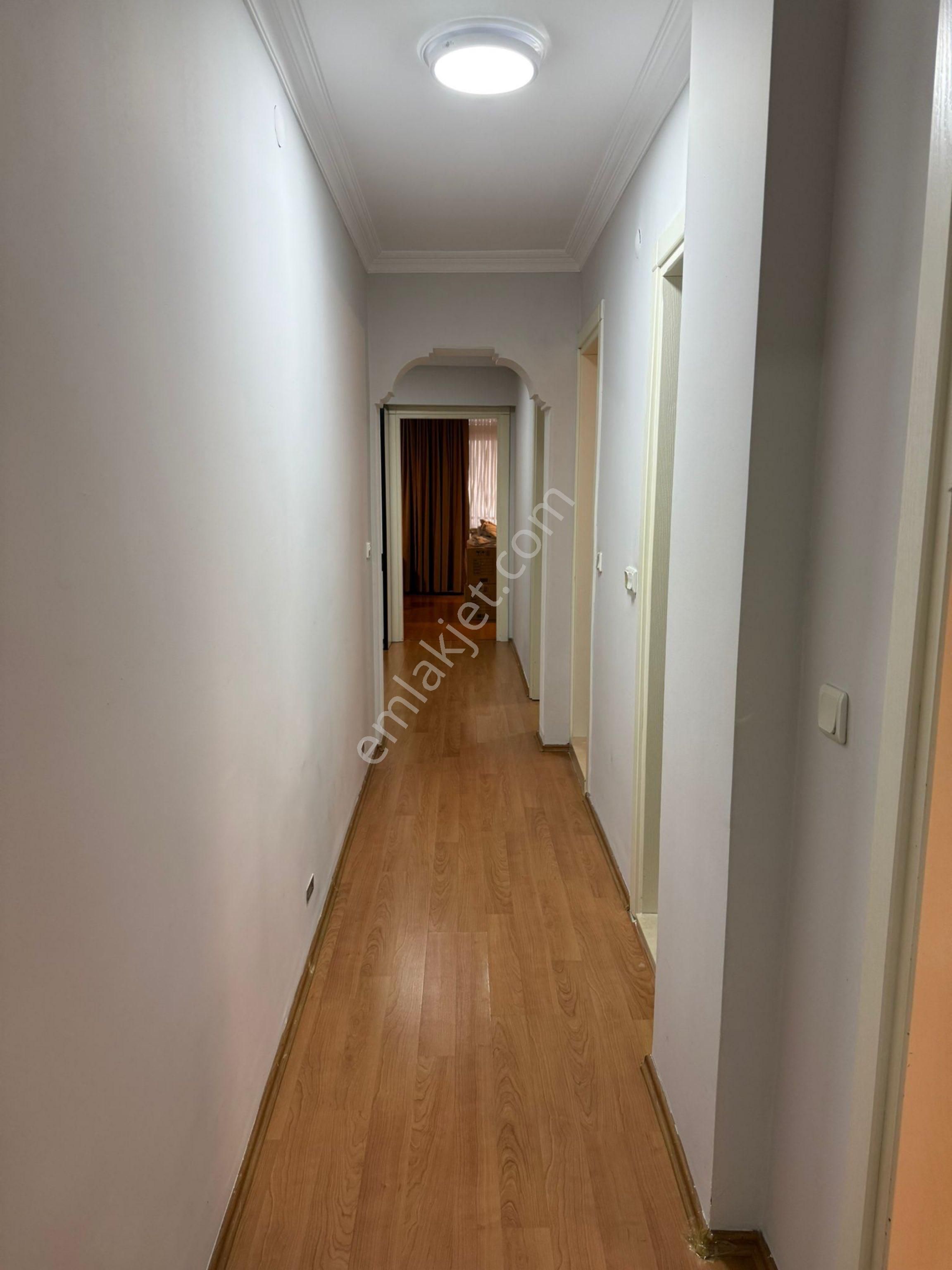 İzmirspor Metrosuna Yakın 3 + 1 Bakımlı Kiralık Daire - Görsel 16