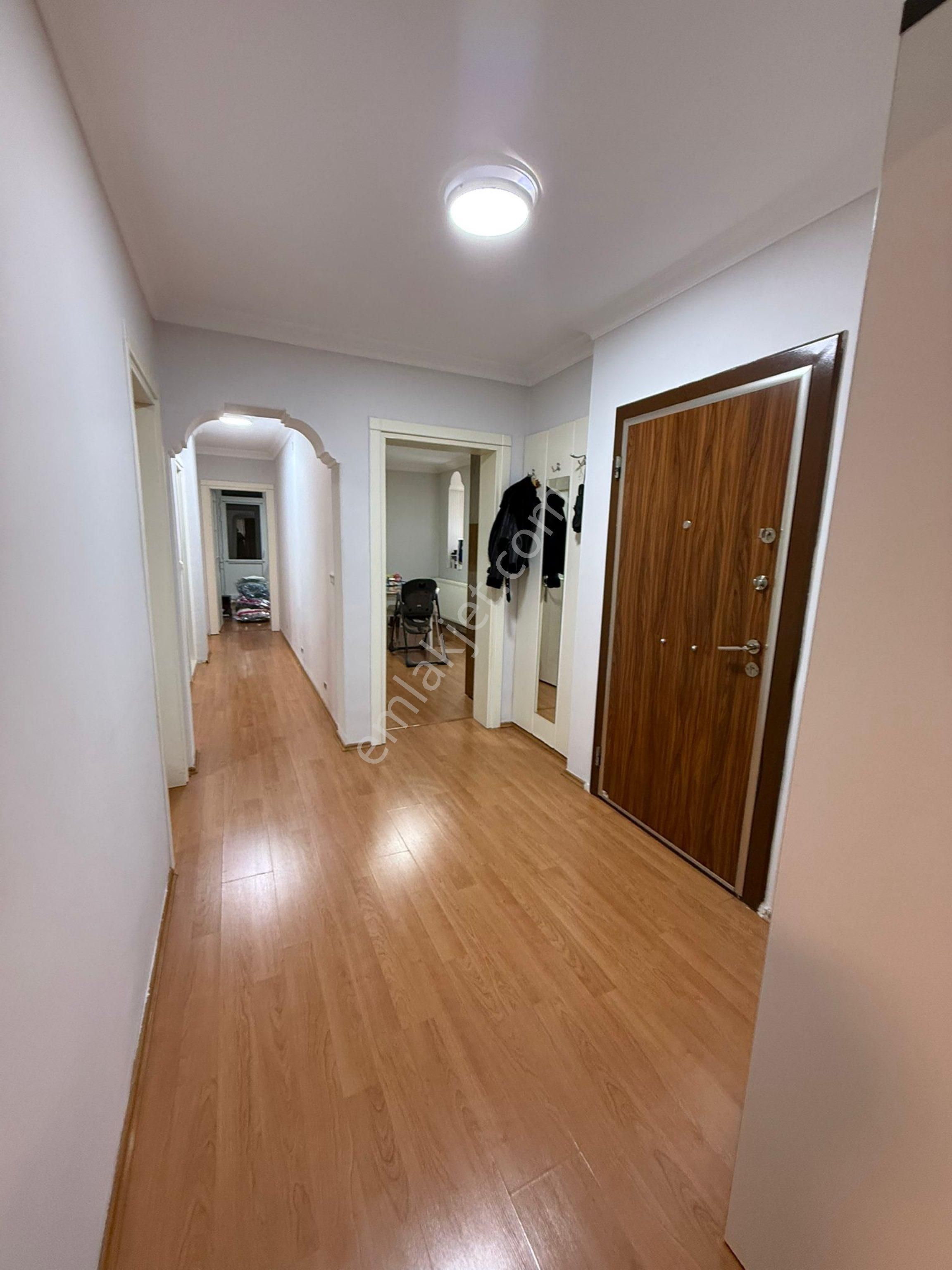 İzmirspor Metrosuna Yakın 3 + 1 Bakımlı Kiralık Daire - Görsel 24