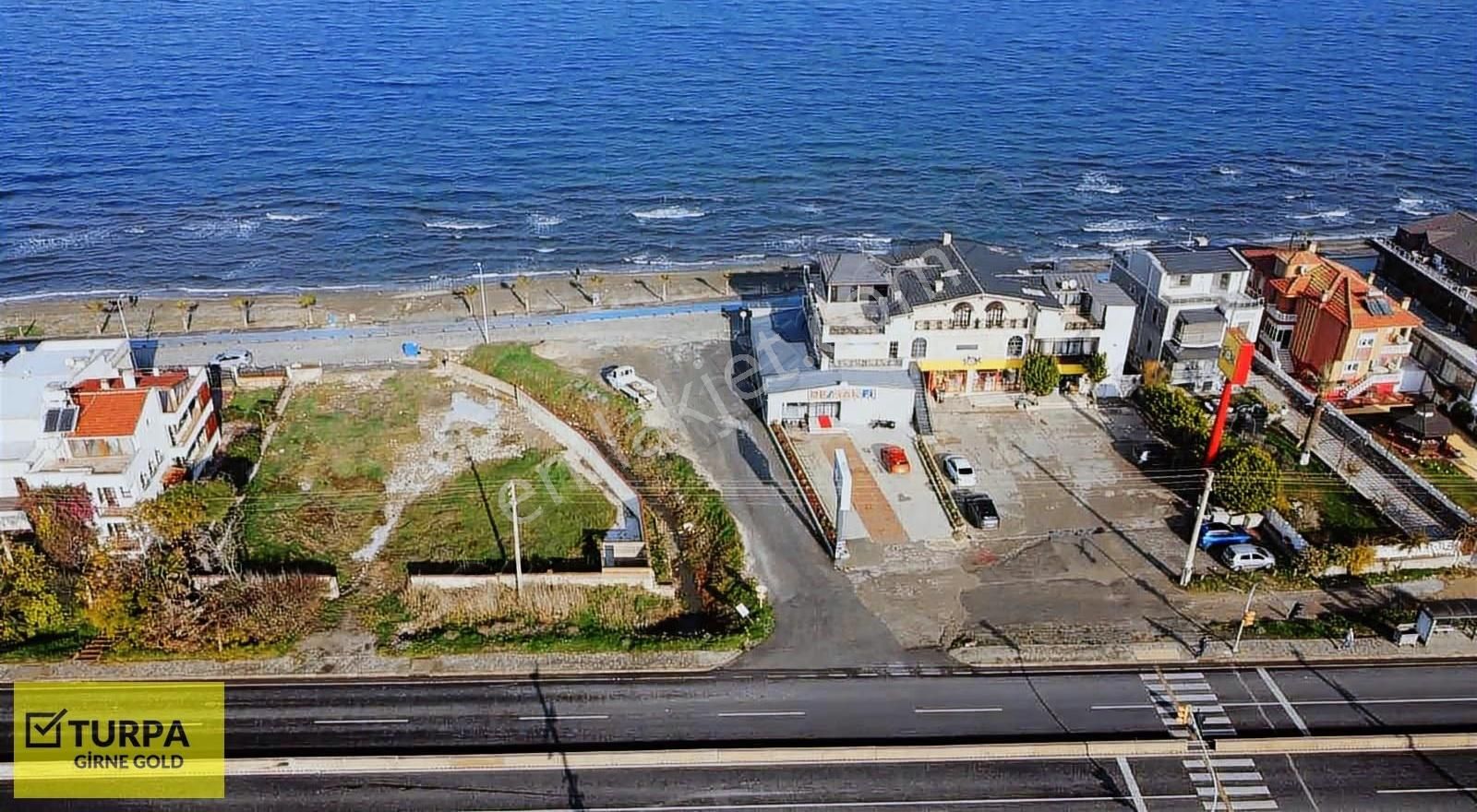 Urla Çamlıçayda Denize Komşu Müstakil Villa - Görsel 30