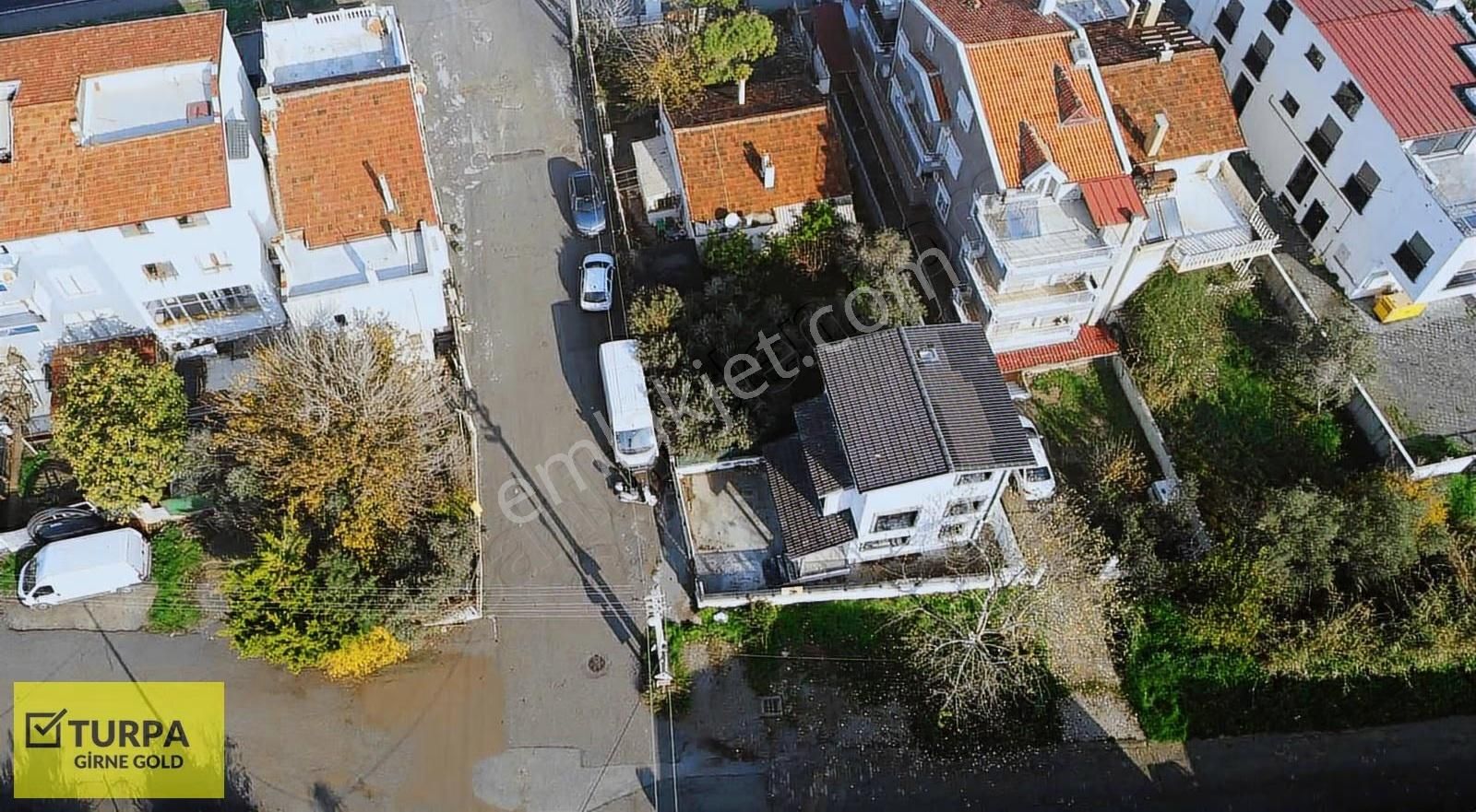 Urla Çamlıçayda Denize Komşu Müstakil Villa - Görsel 8