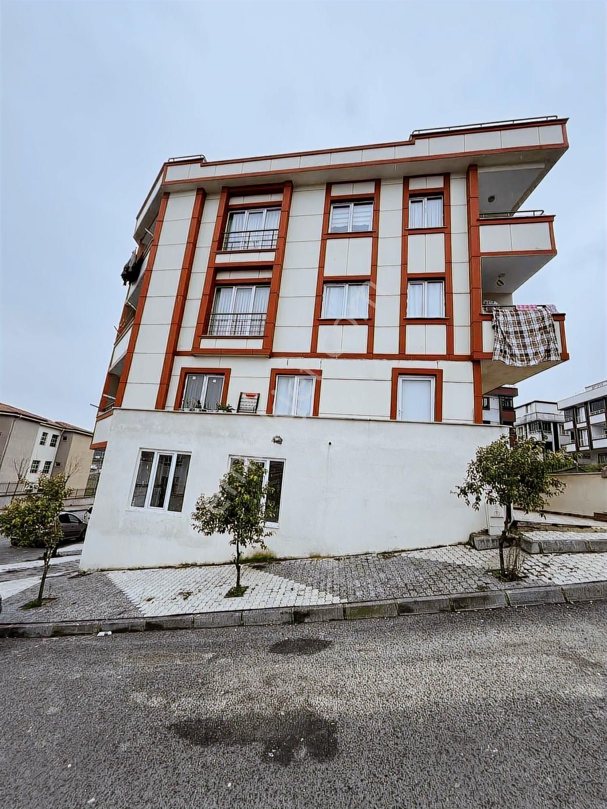 2+1 85 M2 1 Kat Ayarında Yüksek Gırış Okulların Dıbınde - Görsel 9