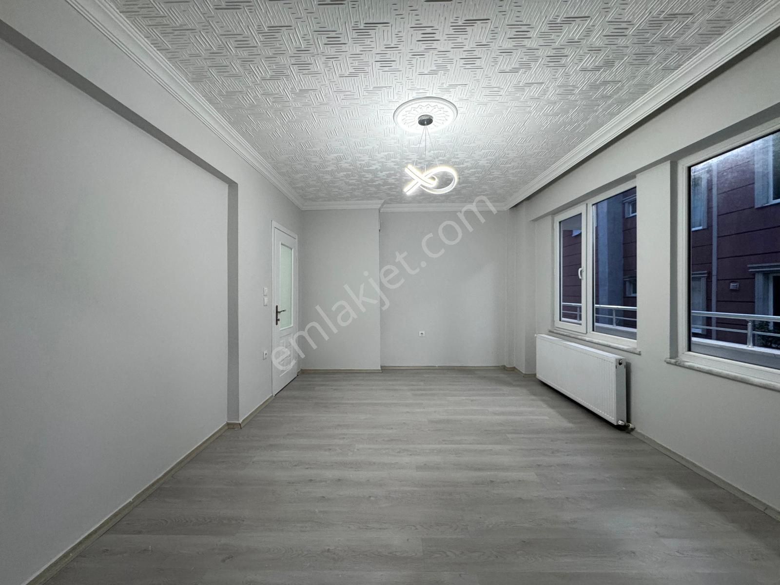 🏡 Referans'tan İkizçay'da Cam Balkonlu Doğalgazlı 2+1 Daire - Görsel 21