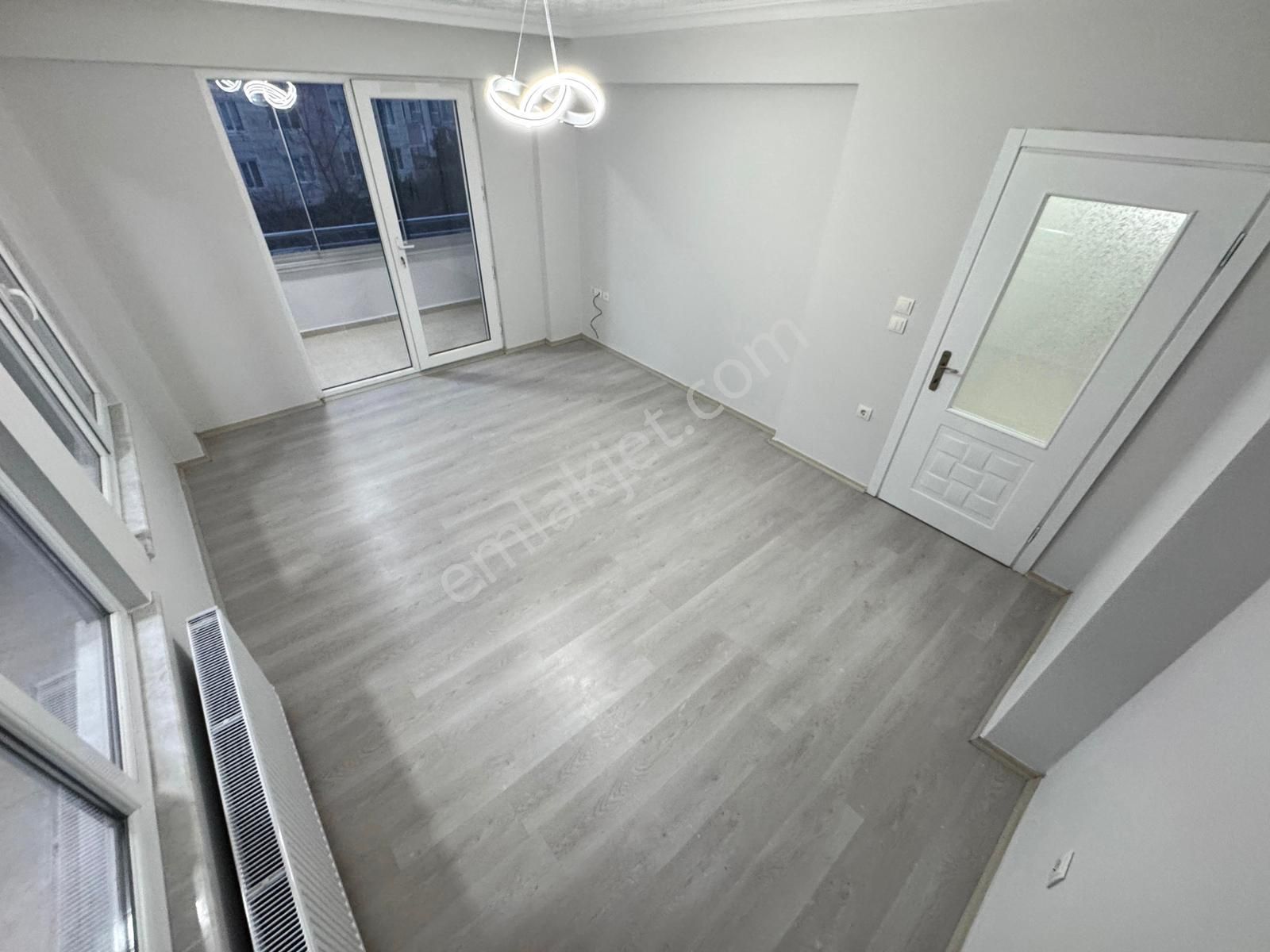 🏡 Referans'tan İkizçay'da Cam Balkonlu Doğalgazlı 2+1 Daire - Görsel 25