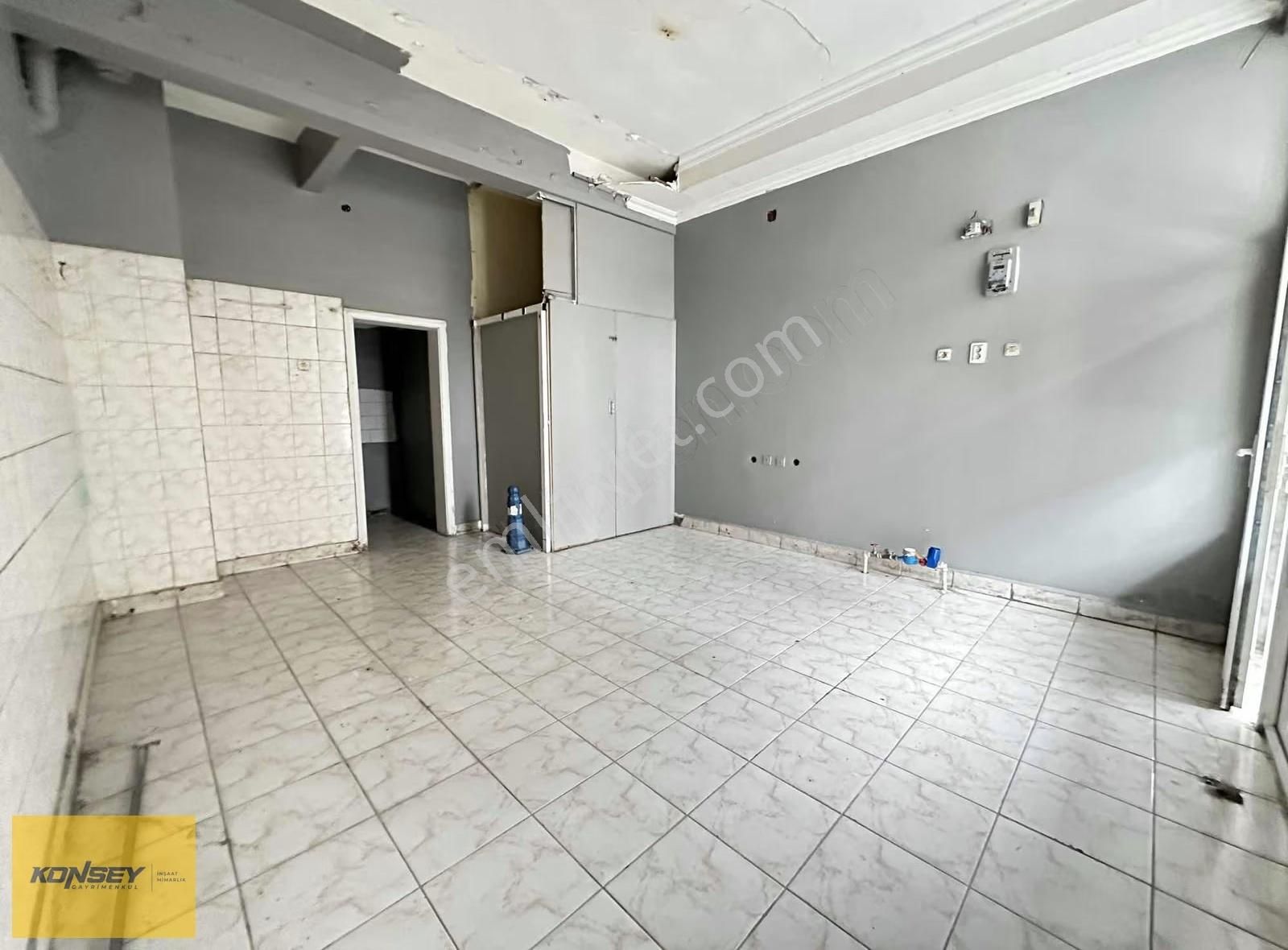 Konsey'den Satılık 25 M2 Dükkan Depo Mağaza