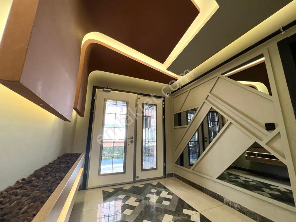 🏡 Referans'tan Akçay'da Şık Tasarımlı Sıfır Bina 1+1 Daire - Görsel 8