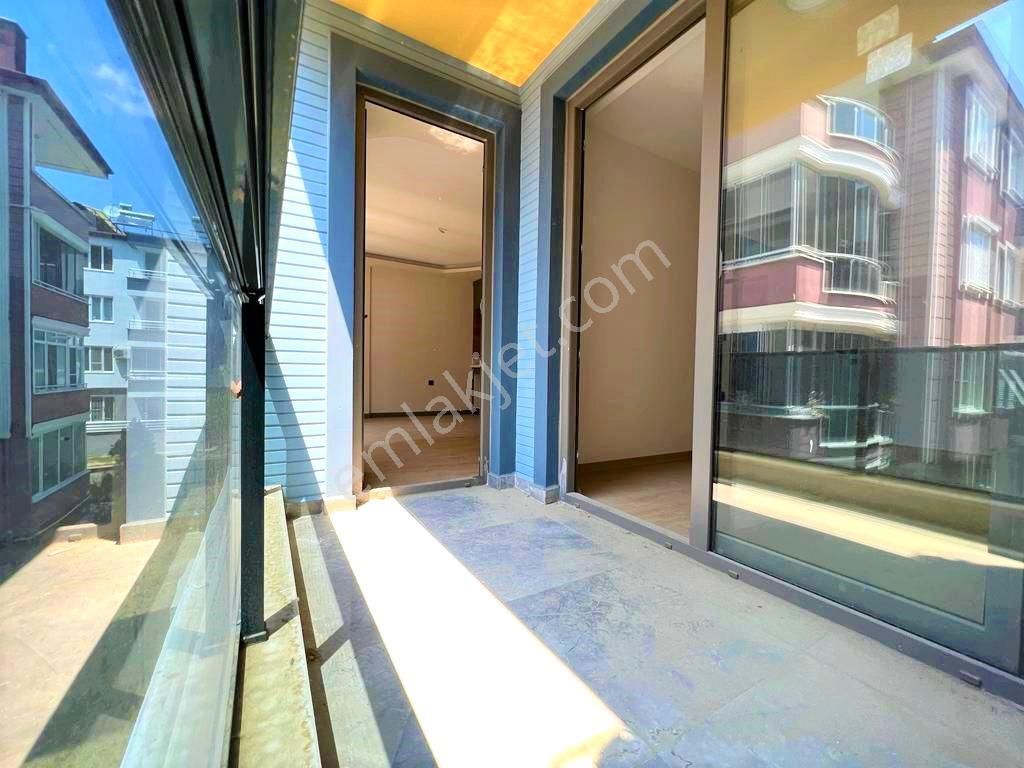 🏡 Referans'tan Akçay'da Şık Tasarımlı Sıfır Bina 1+1 Daire - Görsel 29