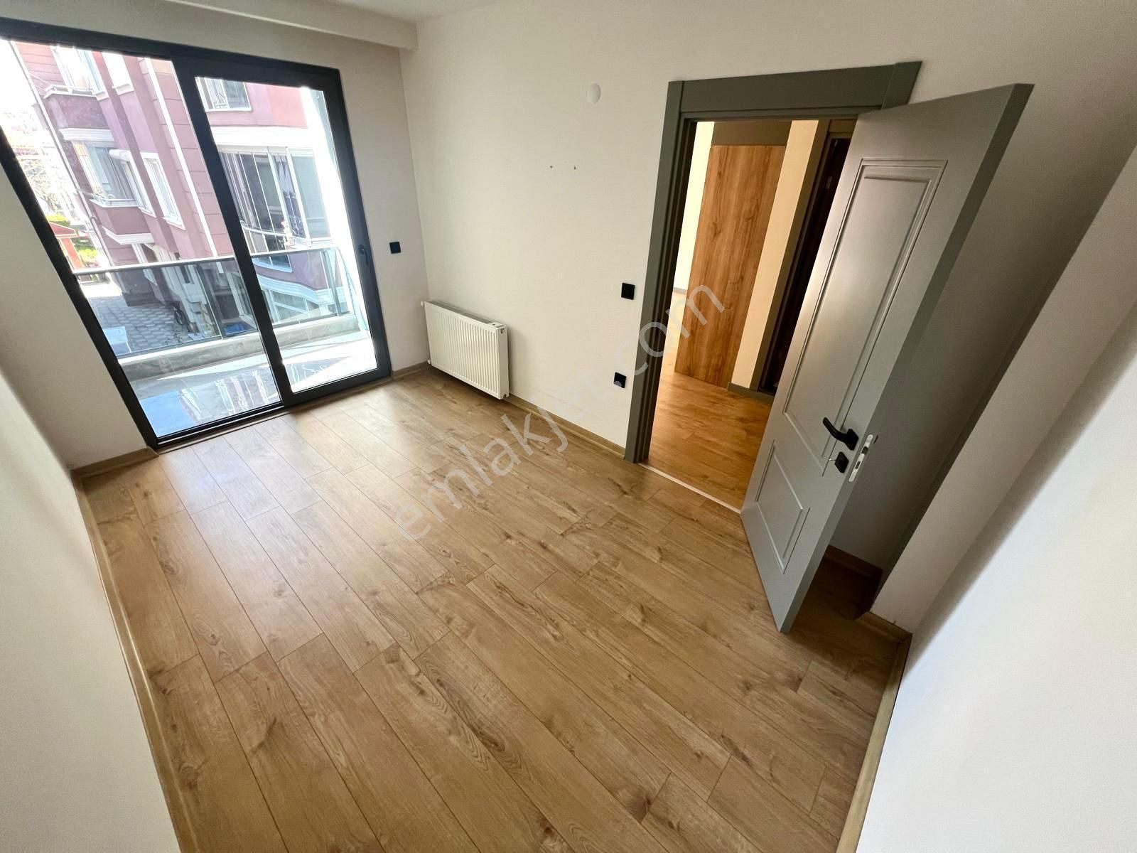 🏡 Referans'tan Akçay'da Şık Tasarımlı Sıfır Bina 1+1 Daire - Görsel 18