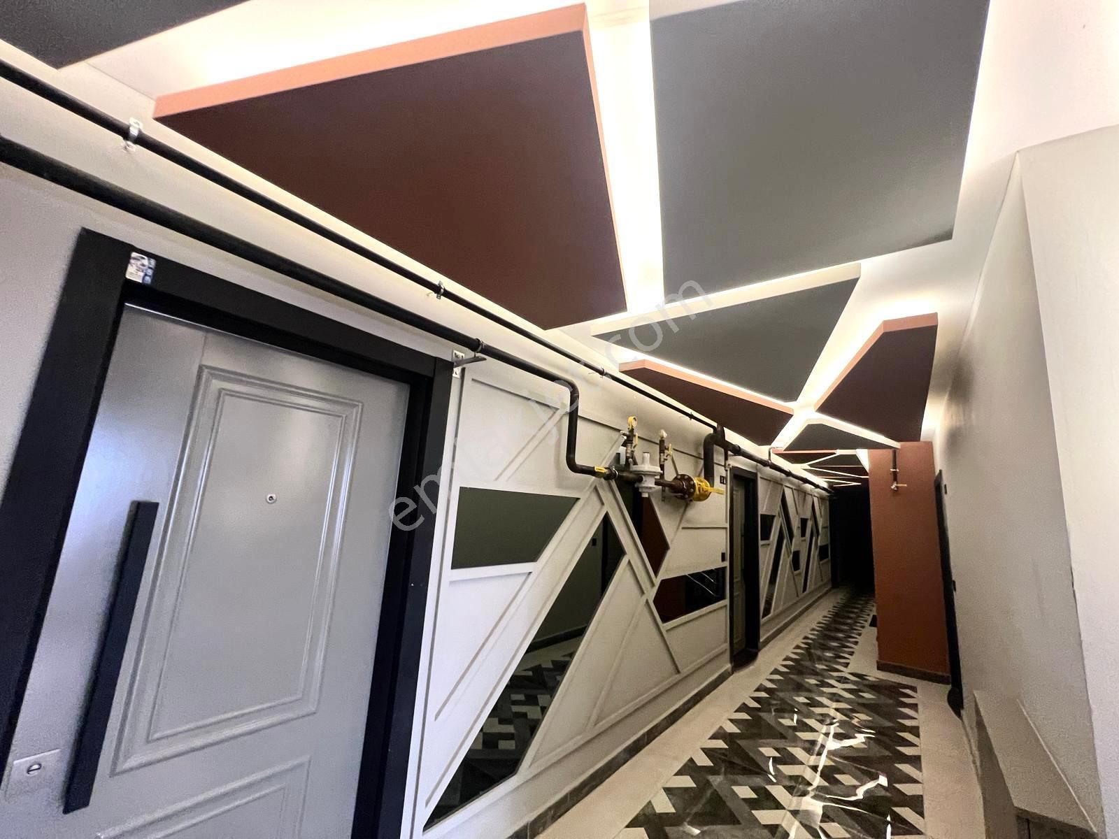 🏡 Referans'tan Akçay'da Şık Tasarımlı Sıfır Bina 1+1 Daire - Görsel 7