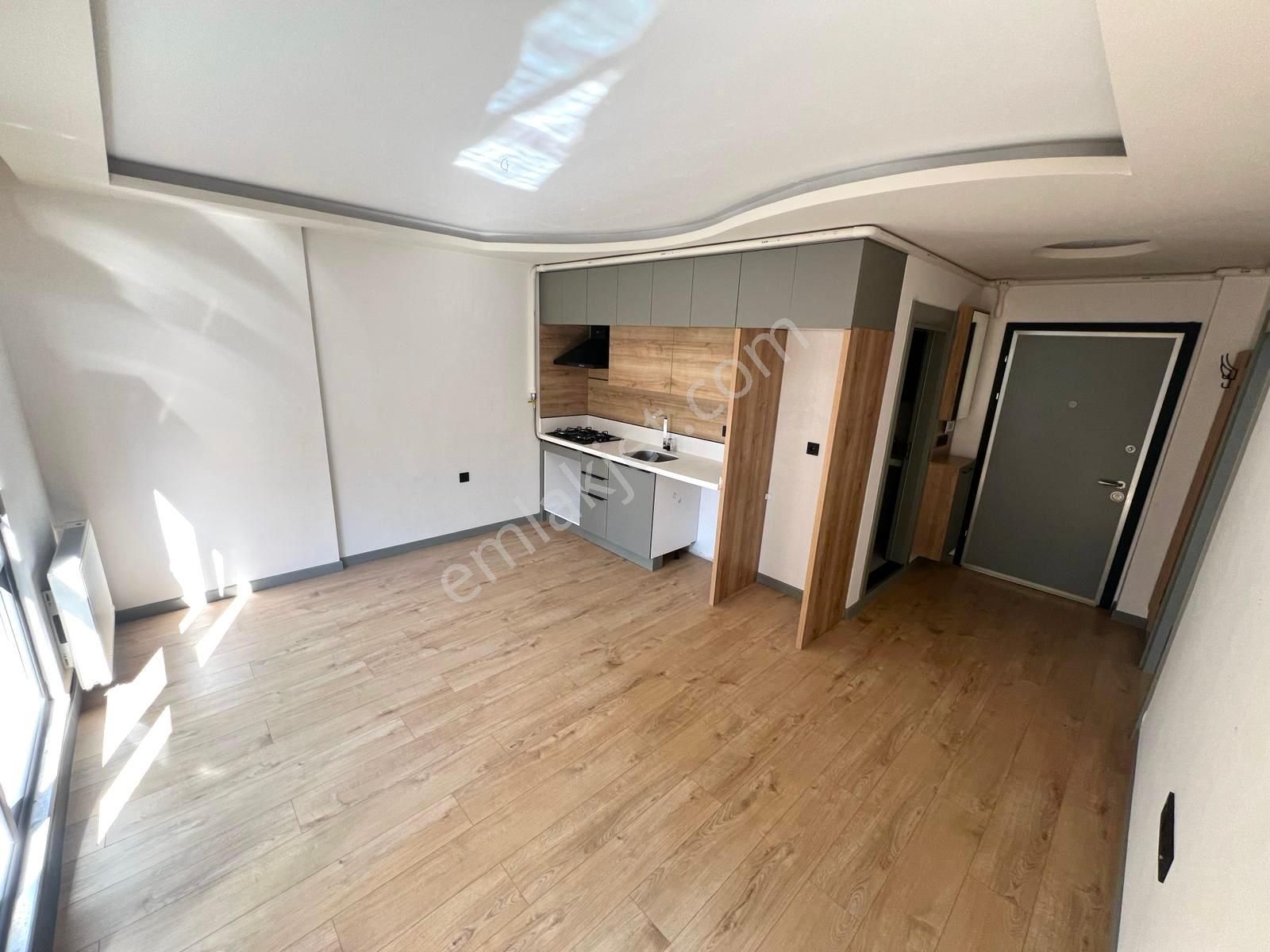 🏡 Referans'tan Akçay'da Şık Tasarımlı Sıfır Bina 1+1 Daire - Görsel 25