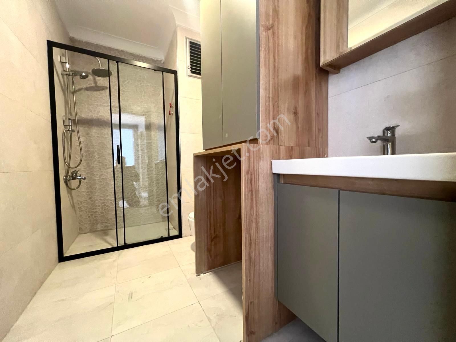 🏡 Referans'tan Akçay'da Şık Tasarımlı Sıfır Bina 1+1 Daire - Görsel 5