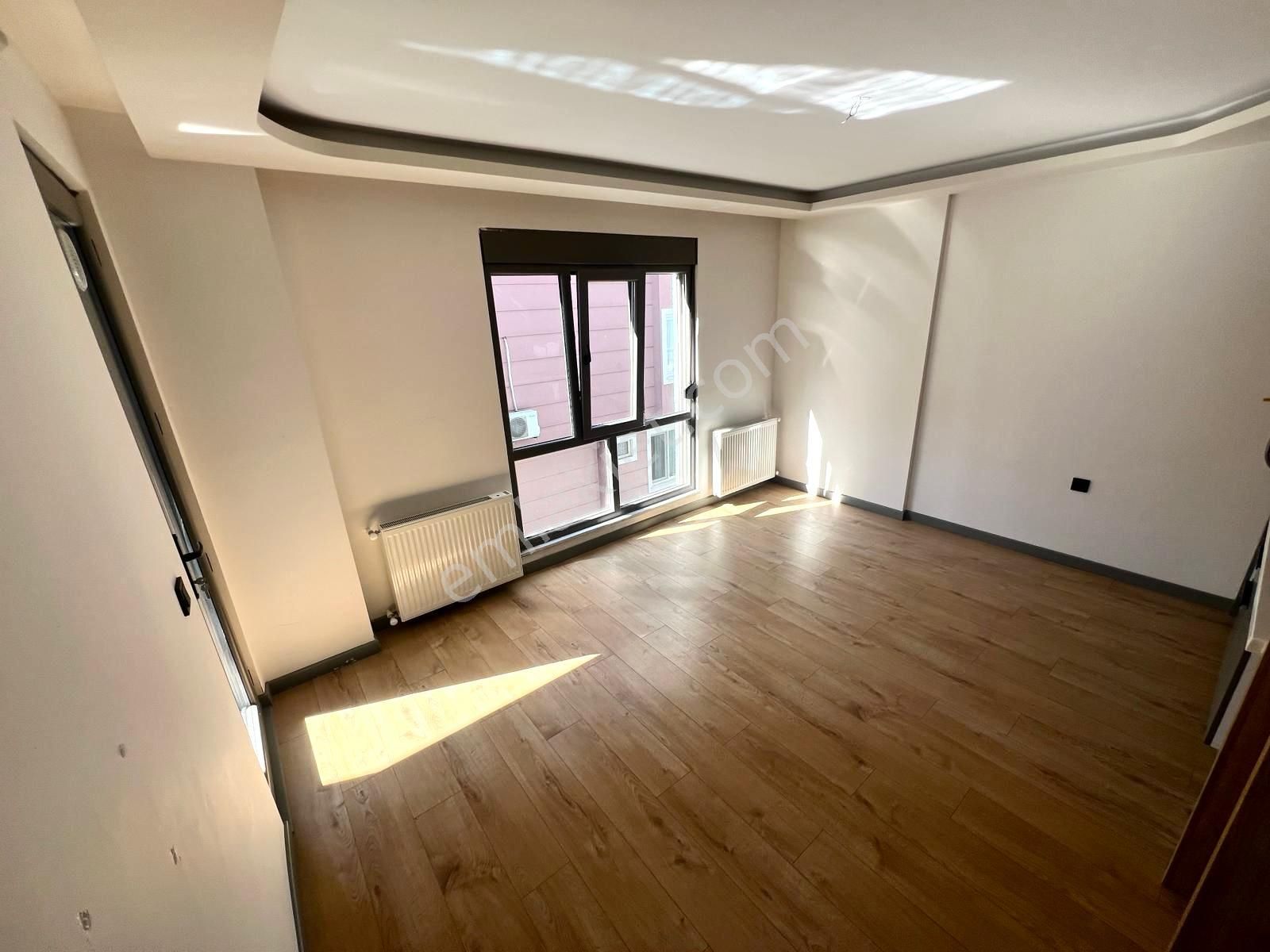 🏡 Referans'tan Akçay'da Şık Tasarımlı Sıfır Bina 1+1 Daire - Görsel 2