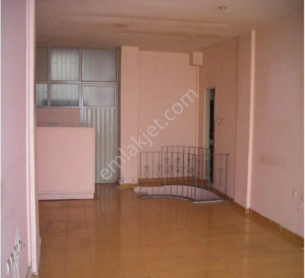Bursalı Tahir Cd Kiralık 2 Katlı 80m2 Dükkan - Görsel 9