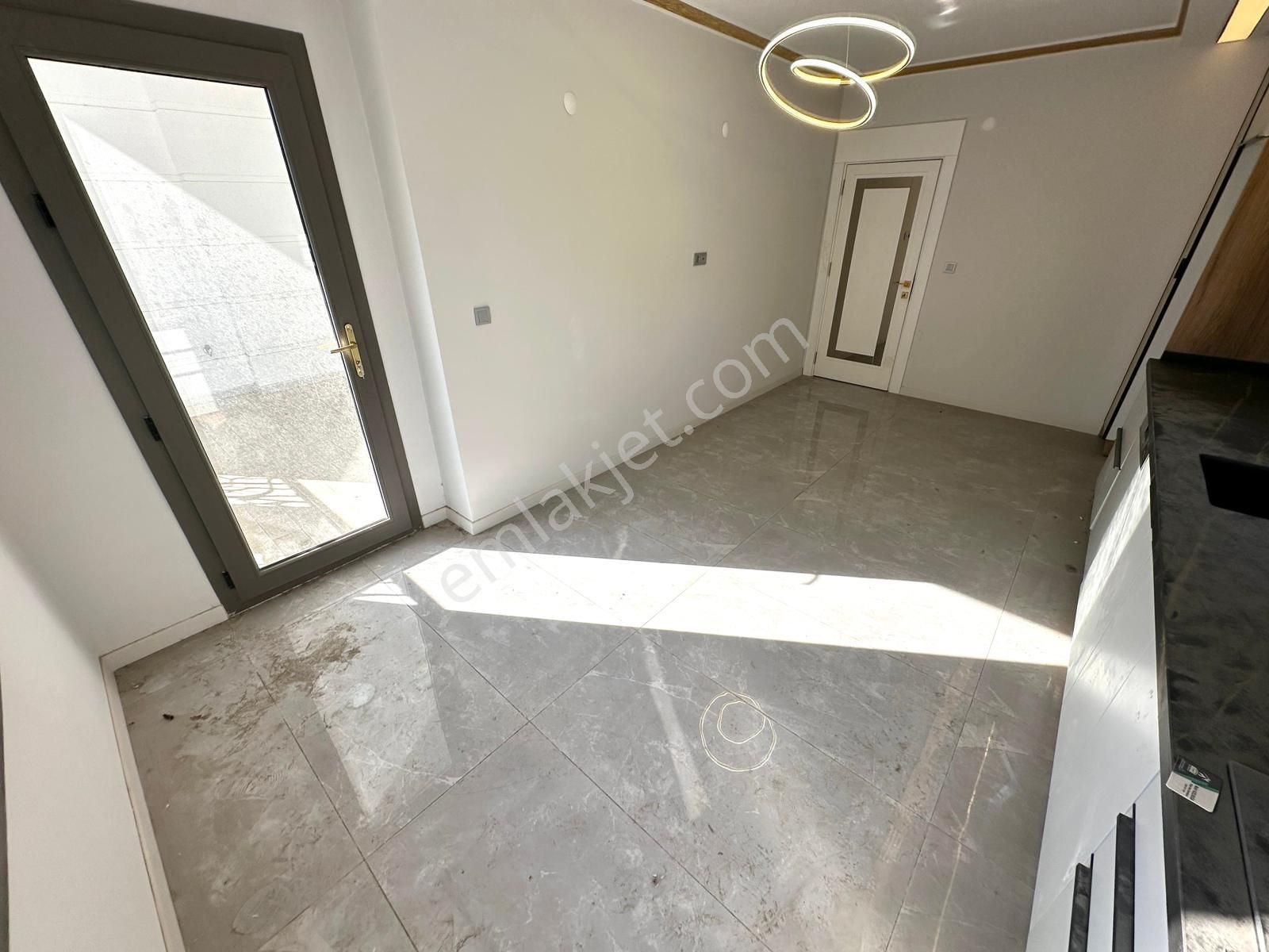 🏡 Referans'tan Akçay Merkez'de Lüx Yerden Isıtmalı 3+1 Daire - Görsel 16