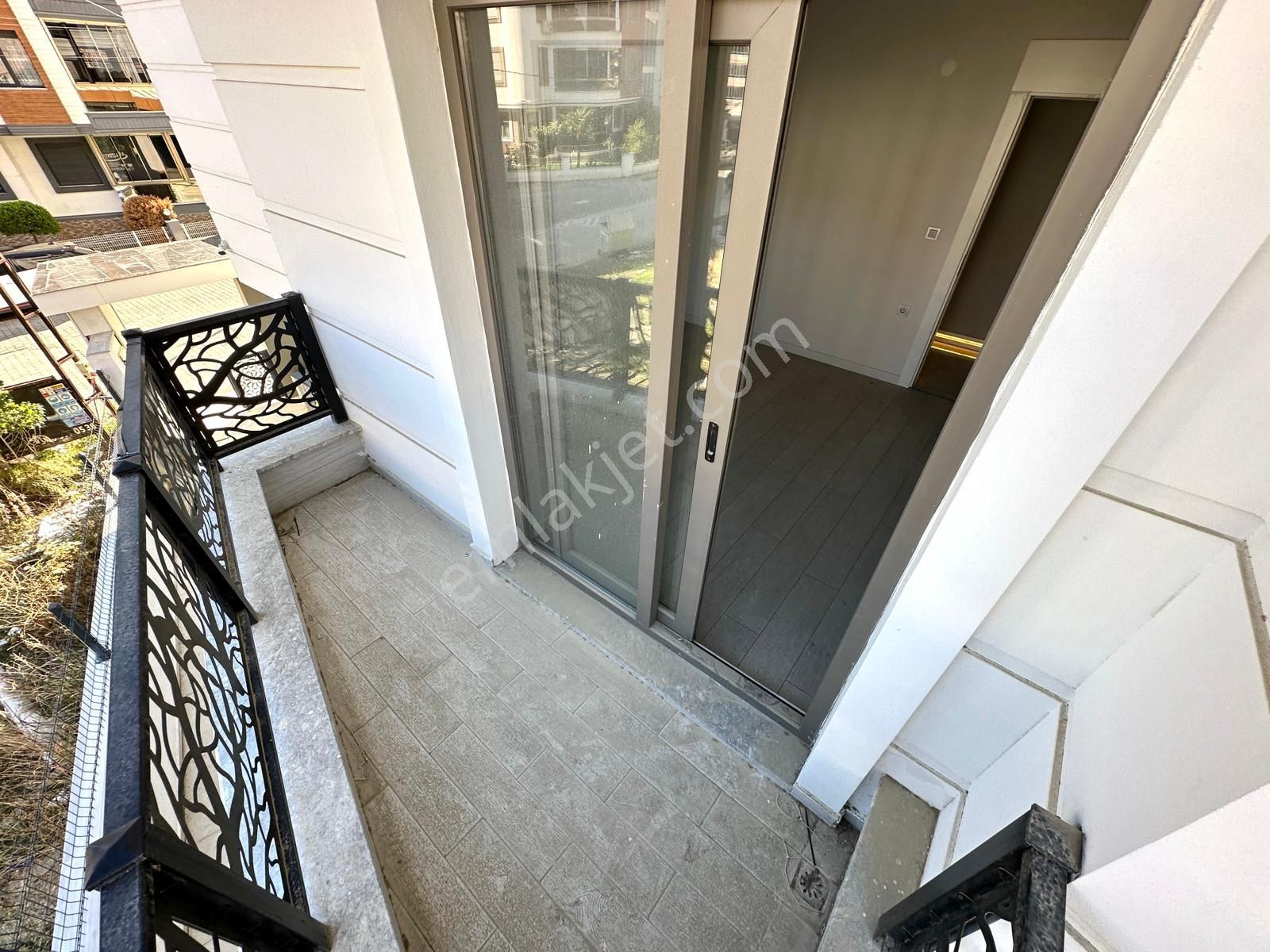 🏡 Referans'tan Akçay Merkez'de Lüx Yerden Isıtmalı 3+1 Daire - Görsel 20