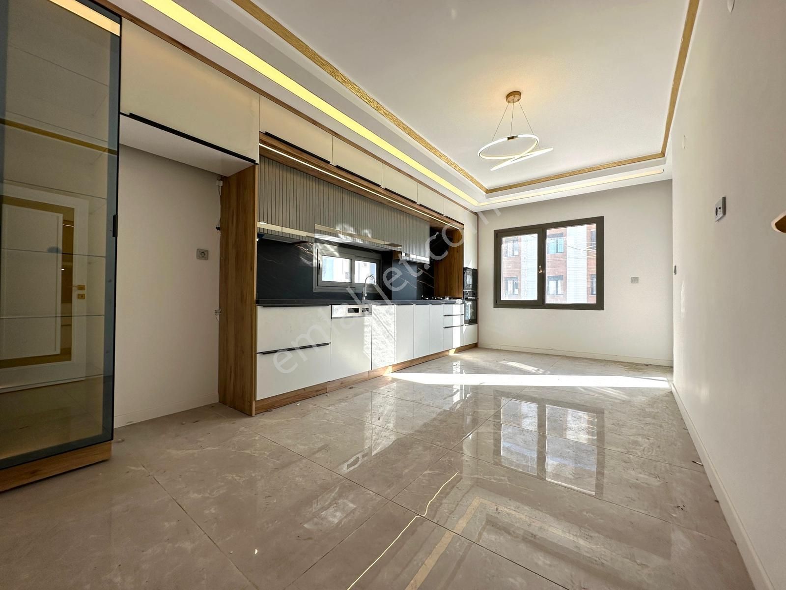 🏡 Referans'tan Akçay Merkez'de Lüx Yerden Isıtmalı 3+1 Daire - Görsel 8